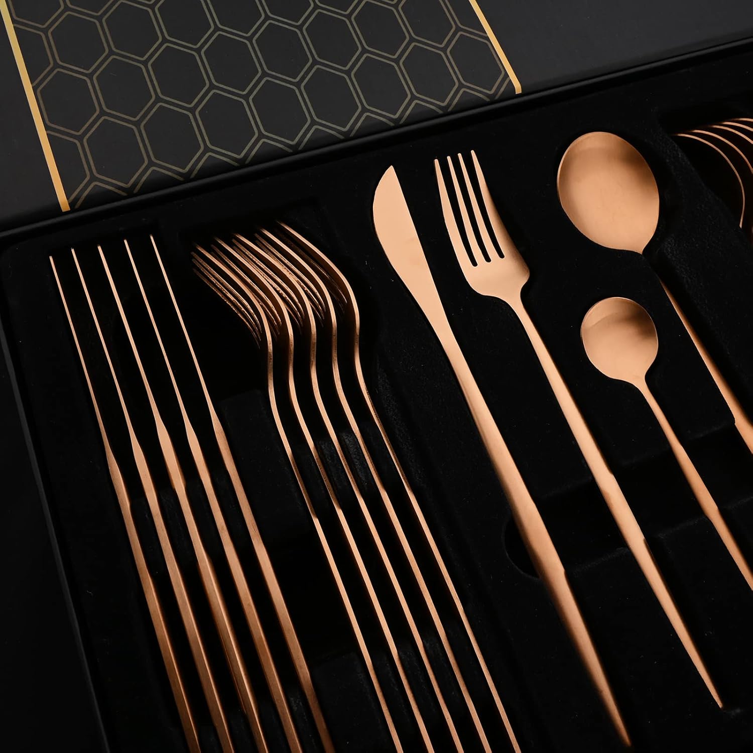 JASHII Juego de cubiertos de regalo, juego de cubiertos de acero inoxidable de 24 piezas, utensilios de cocina, cuchillo, tenedor, cuchara con caja