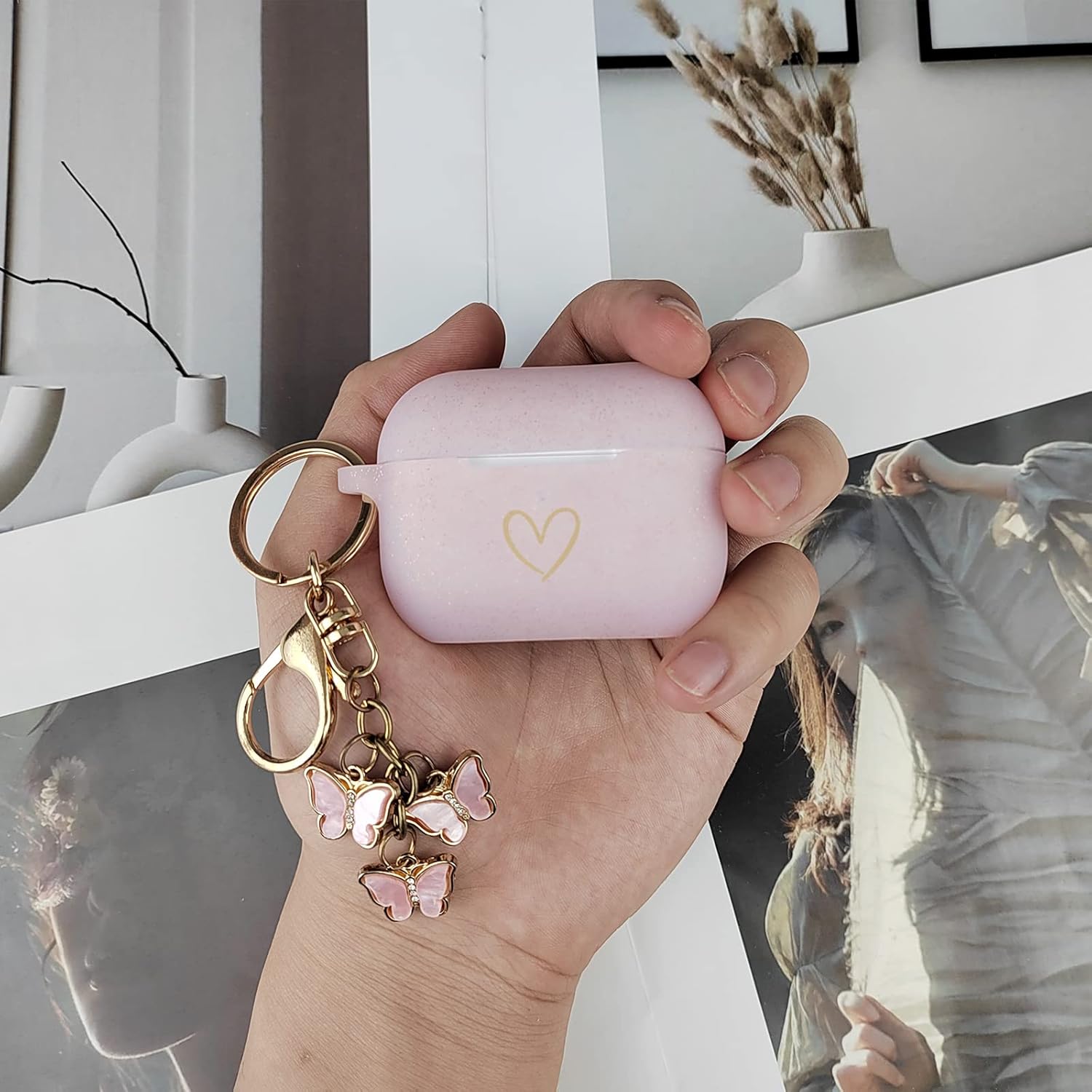AIIEKZ Funda compatible con AirPods Pro 2 2022, funda de silicona suave con patrón de corazón dorado para AirPods Pro de 2 generación con bonito