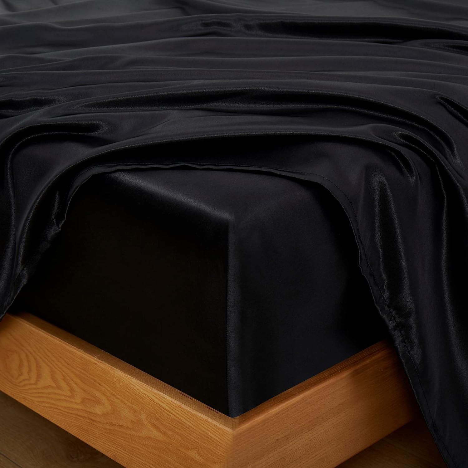 Entisn Juego de sábanas de 4 piezas color negro individual XL con funda de almohada corporal, juego de sábanas de satén sedoso, juego de ropa de
