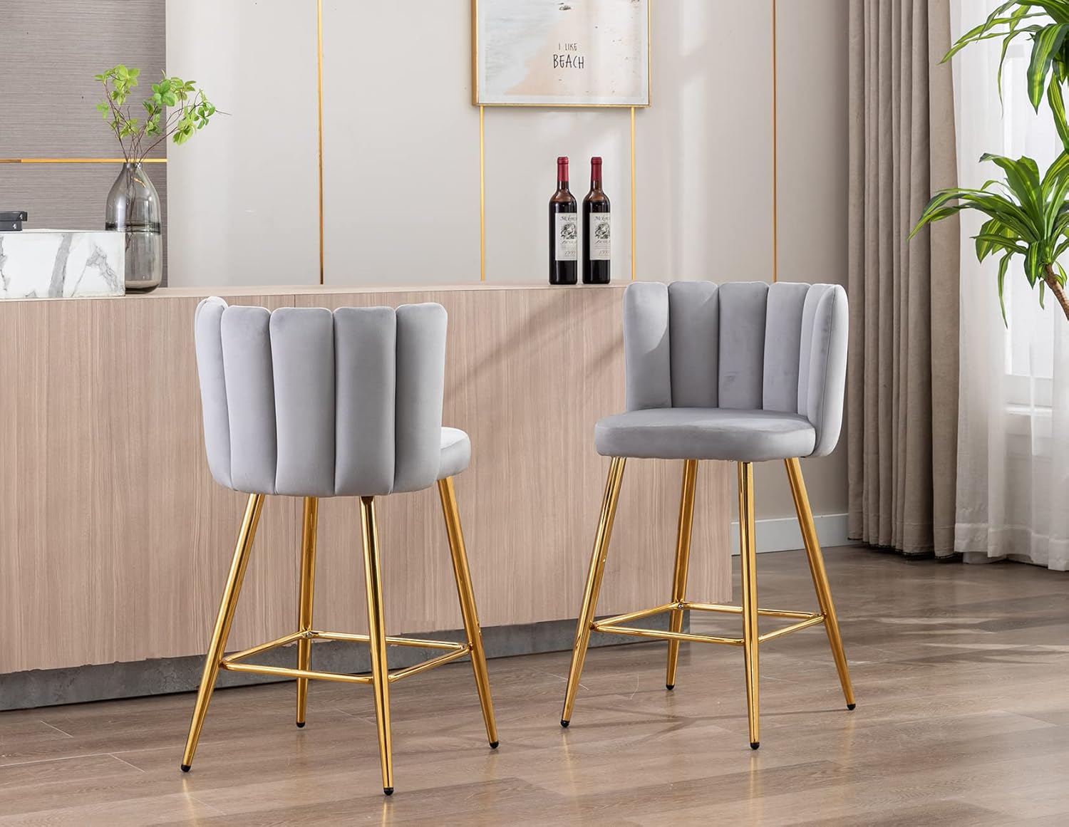 Kmax Juego de 2 taburetes de bar de 26 pulgadas, modernos taburetes de bar de terciopelo con reposapiés dorado, asiento de pétalos para isla de