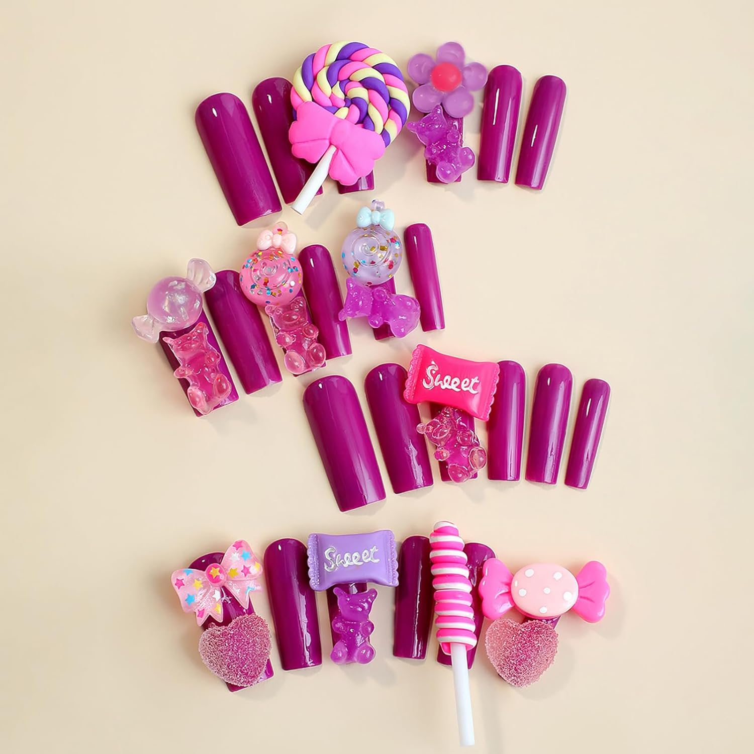 Uñas postizas a presión Kawaii moradas, uñas postizas largas cuadradas, lindas uñas postizas a presión con flores de caramelo, diseño de oso, uñas