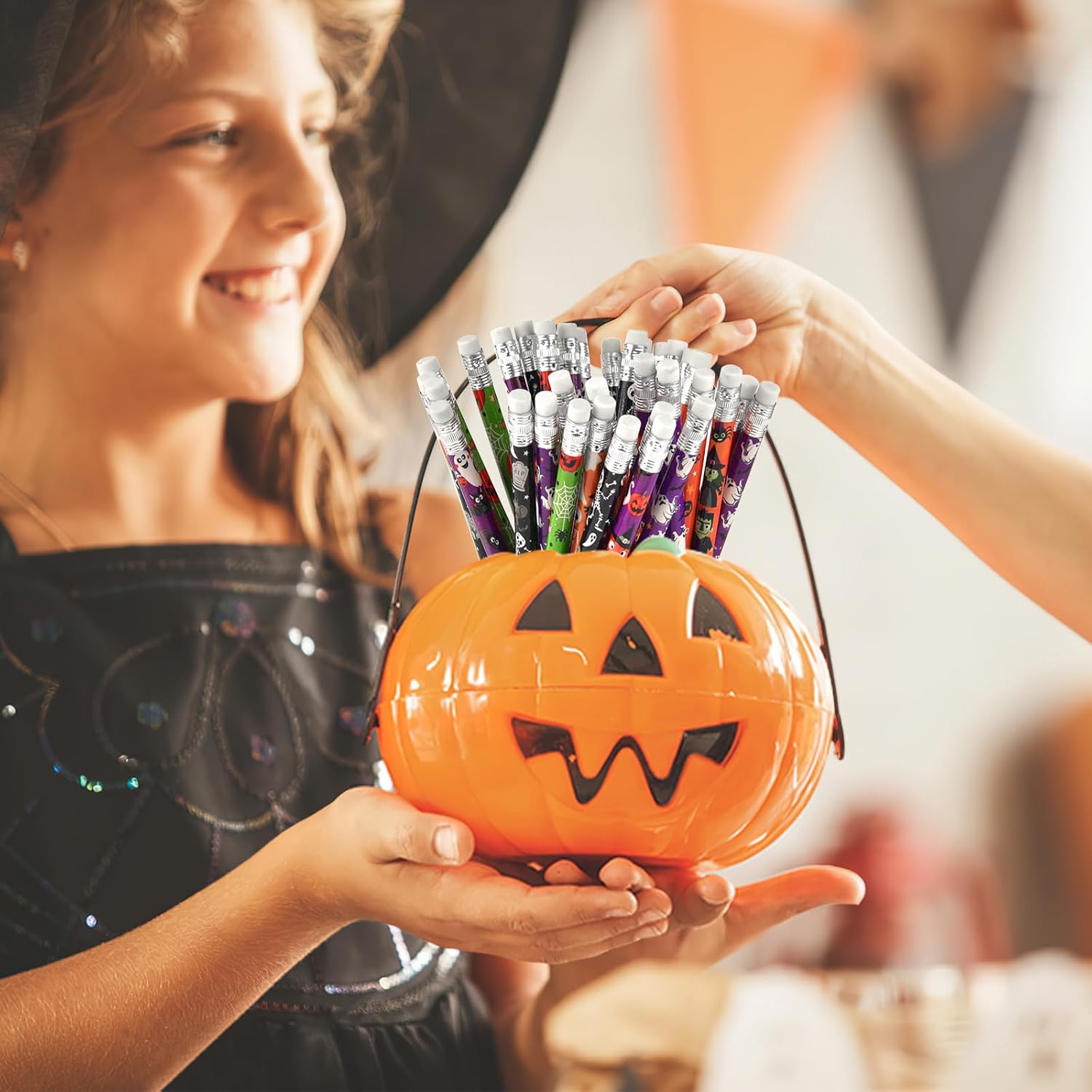 48 lápices de Halloween con 48 piezas de borradores de calabaza 3D a granel para niños, estudiantes, bolsas de regalo, regalos para oficina,