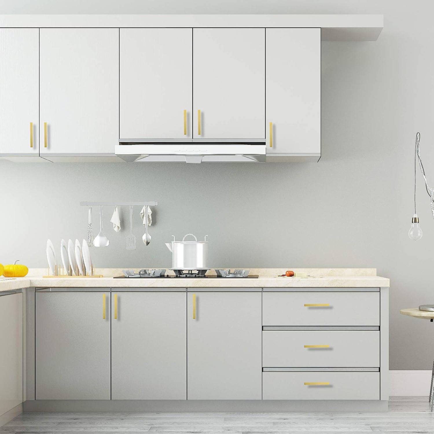 Goldenwarm LSJ12GD192 – Manijas doradas de latón cepillado para cajones y armarios, manijas modernas y cuadradas para cocina, distancia de orificios