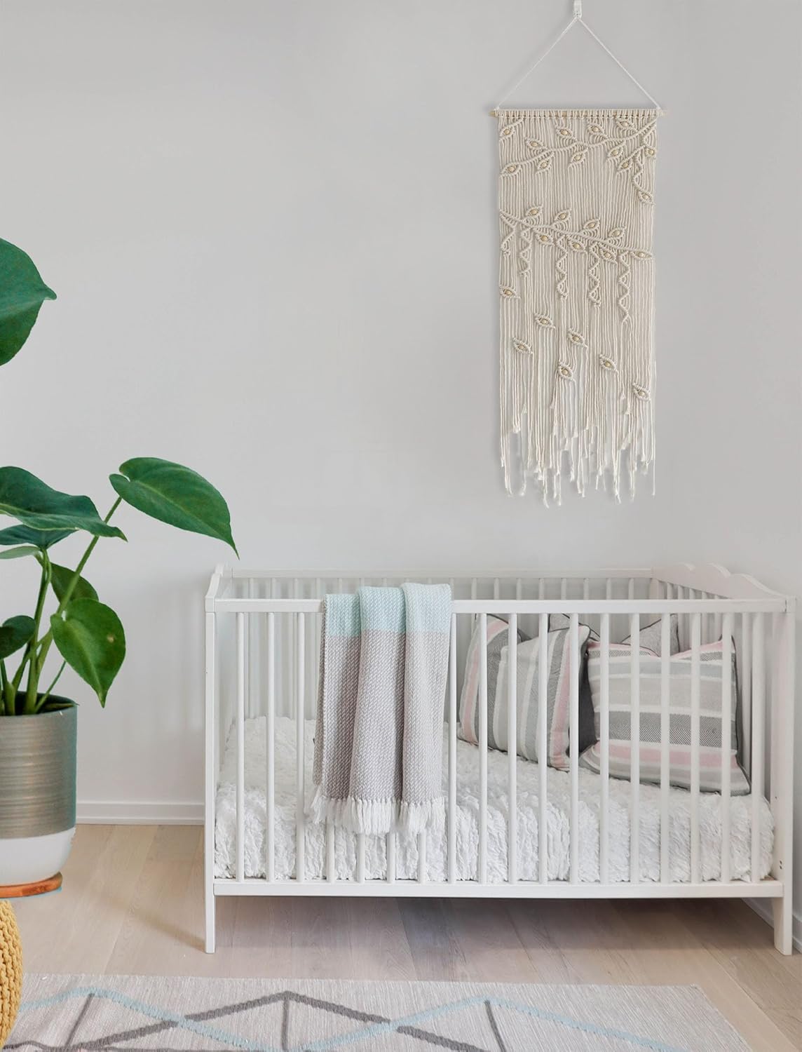 Winterdemoon Cortina de macramé para colgar en la pared, decoración bohemia con cuentas, decoración de pared de macramé, decoración de pared de