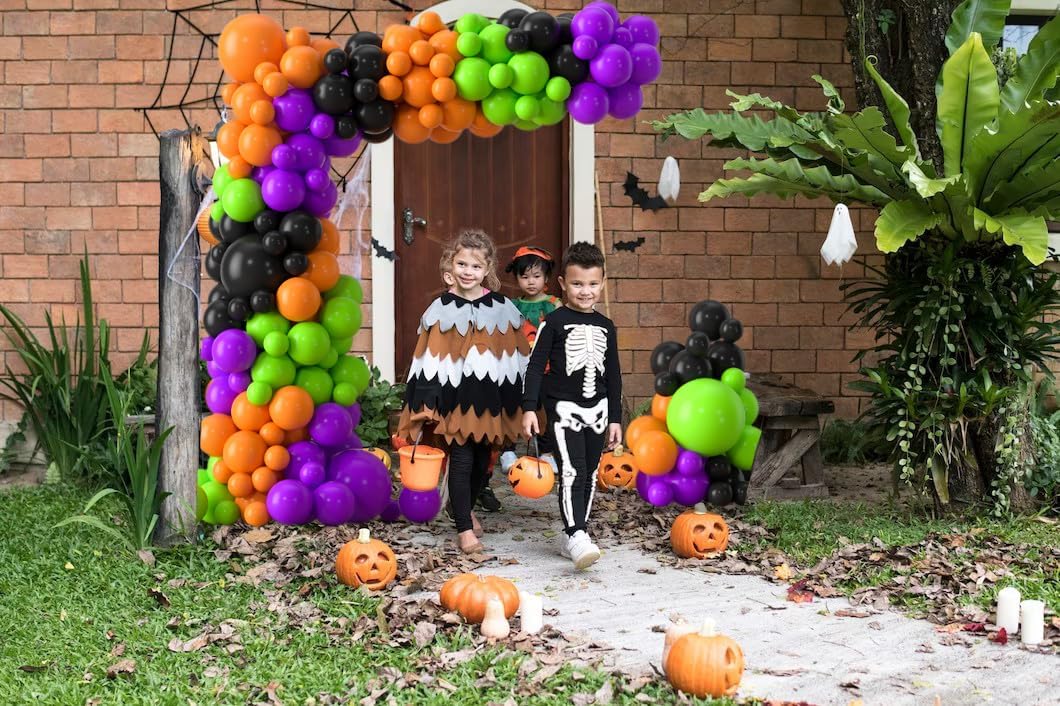 Arco de globos de Halloween, 128 piezas, kit de decoración de fiesta de Halloween con pancarta de Halloween, globos de papel de aluminio fantasma,