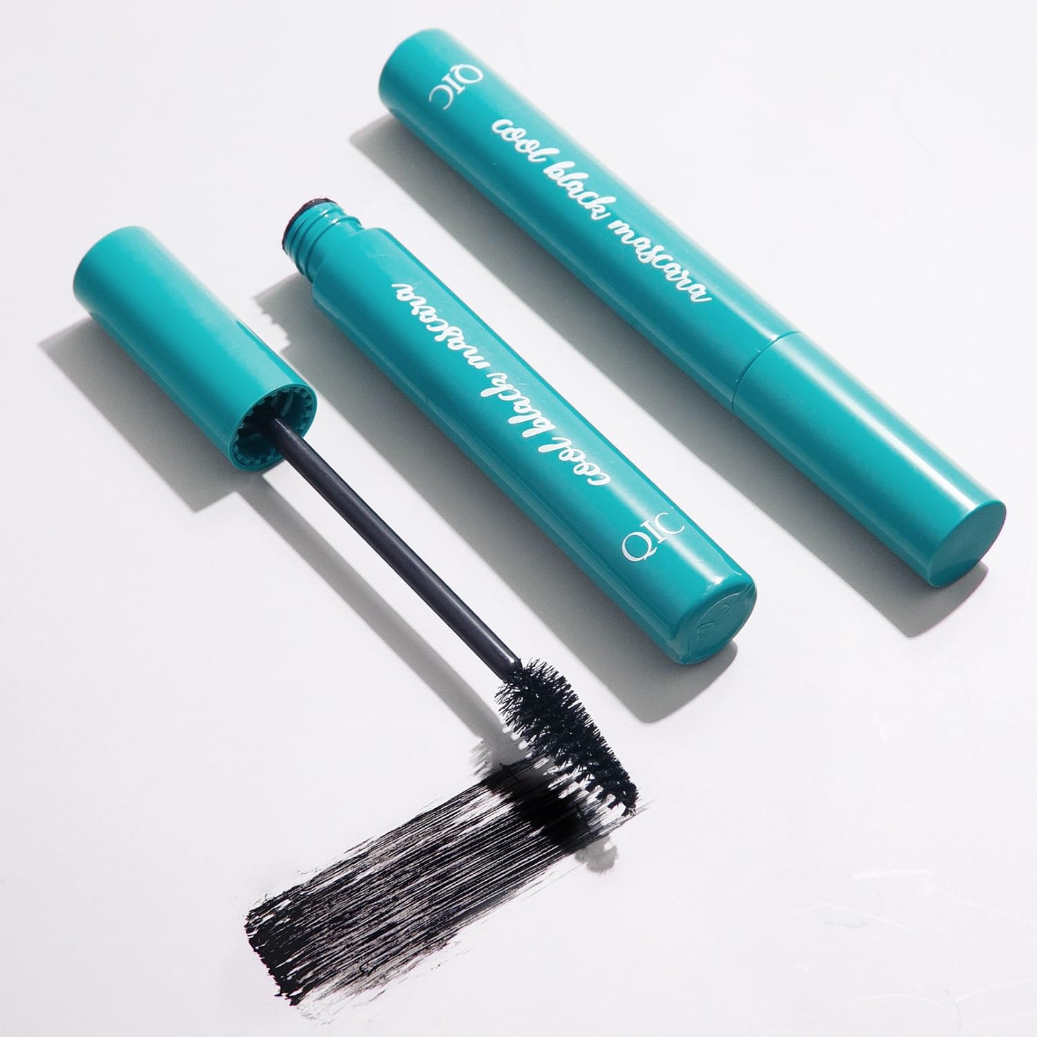 Rabbit Too Extensión de pestañas líquida, máscara Thrive para alargamiento natural y efecto espesante, natural sin manchas aglomerantes, duradera