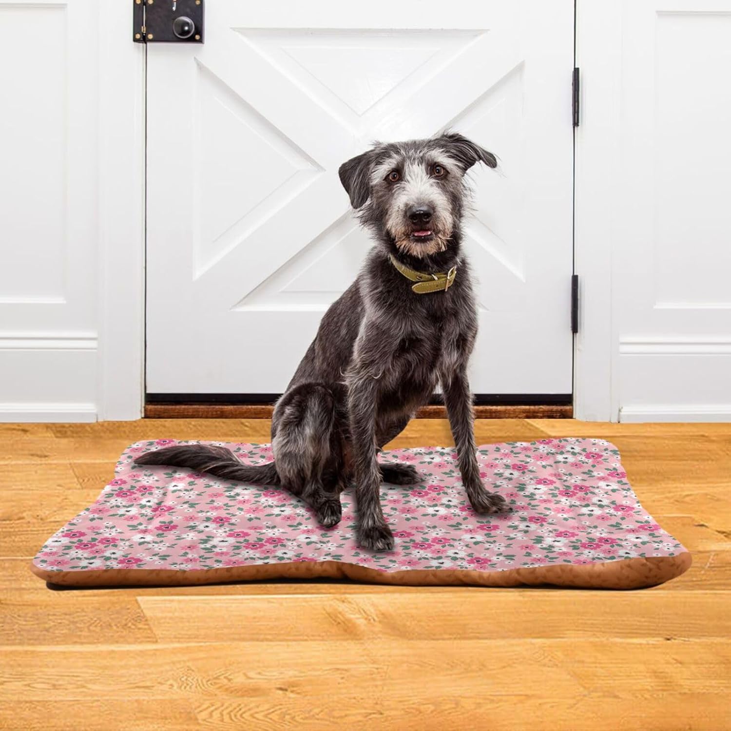 Almohadilla de cama para mascotas con diseño floral rosa, tapete suave para cama de perro con parte inferior antideslizante, lavable a máquina,