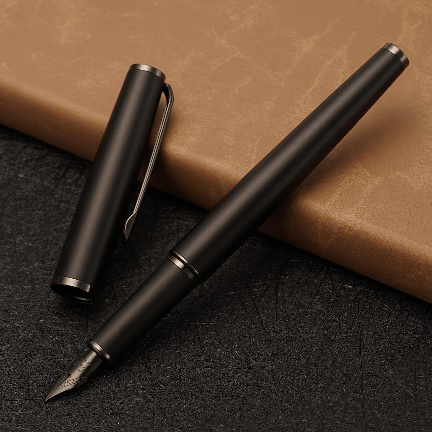 Jinhao – Pluma estilográfica de metal 95, punta extrafina, color negro mate