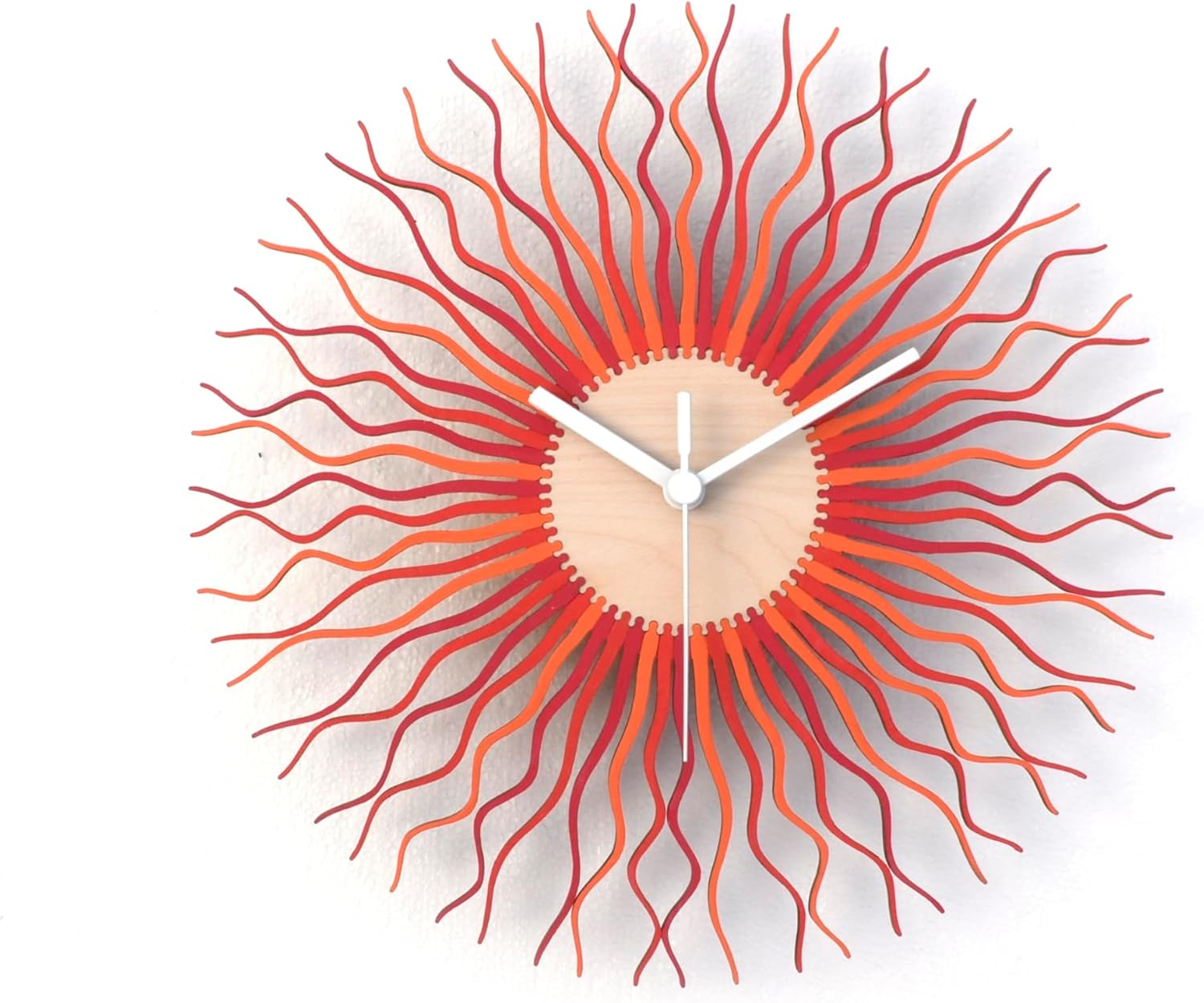 Reloj de pared moderno de mediados de siglo de 23.5 pulgadas, color rojo y naranja, decoración de pared contemporánea con forma de explosión de