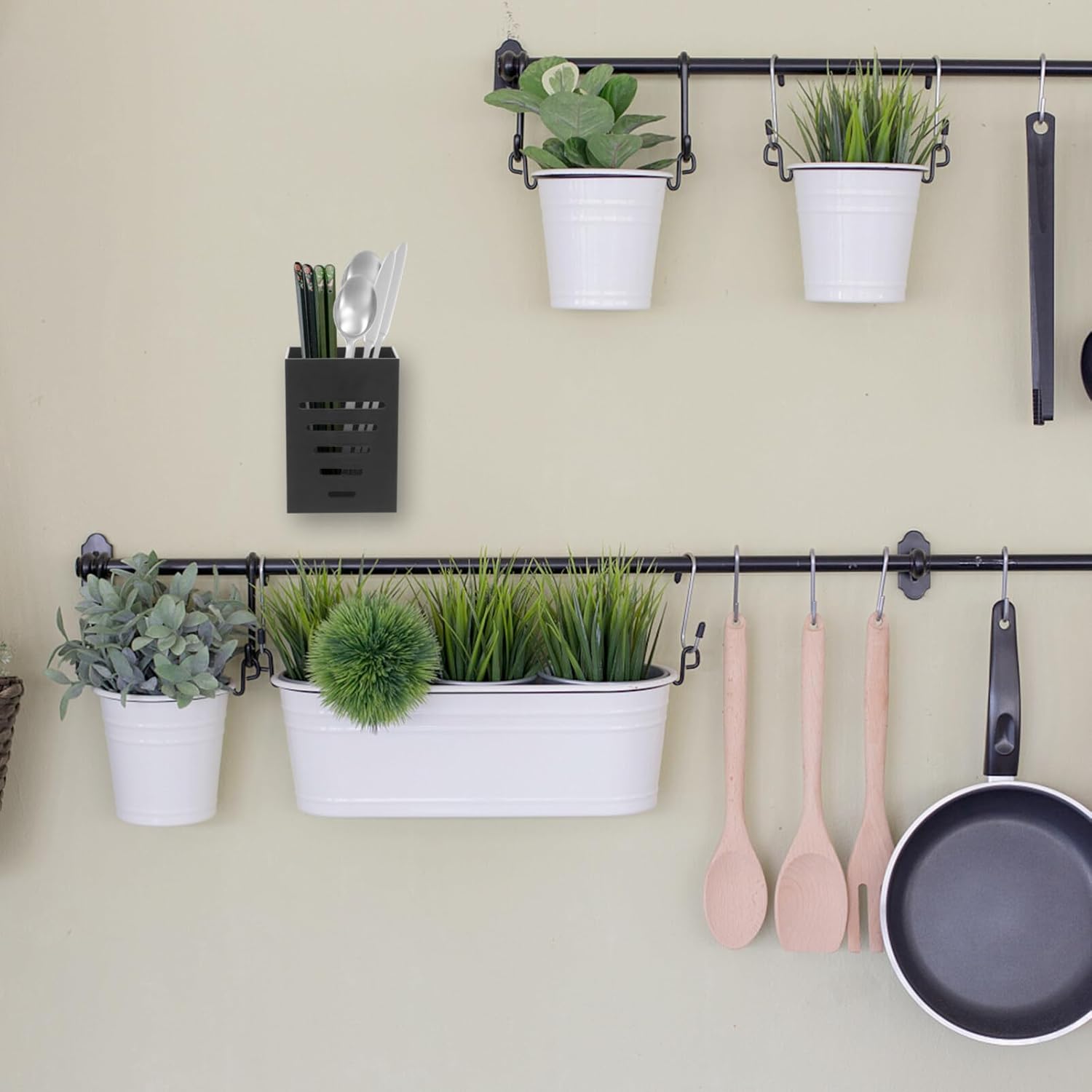 UPKOCH Soporte de plástico para cubiertos de pared, soporte para utensilios de cocina, palillos colgantes, estante de secado, tenedor, escurridor,
