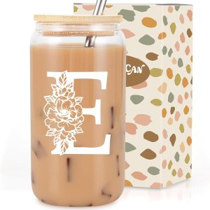 Coolife Vaso de vidrio con inicial, regalos con monograma para mujeres, tazas de vidrio de 16 onzas con tapas y pajitas, café helado, batido, vaso Coolife Vaso de vidrio con inicial, regalos con monograma para mujeres, tazas de vidrio de 16 onzas con tapas y pajitas, café helado, batido, vaso