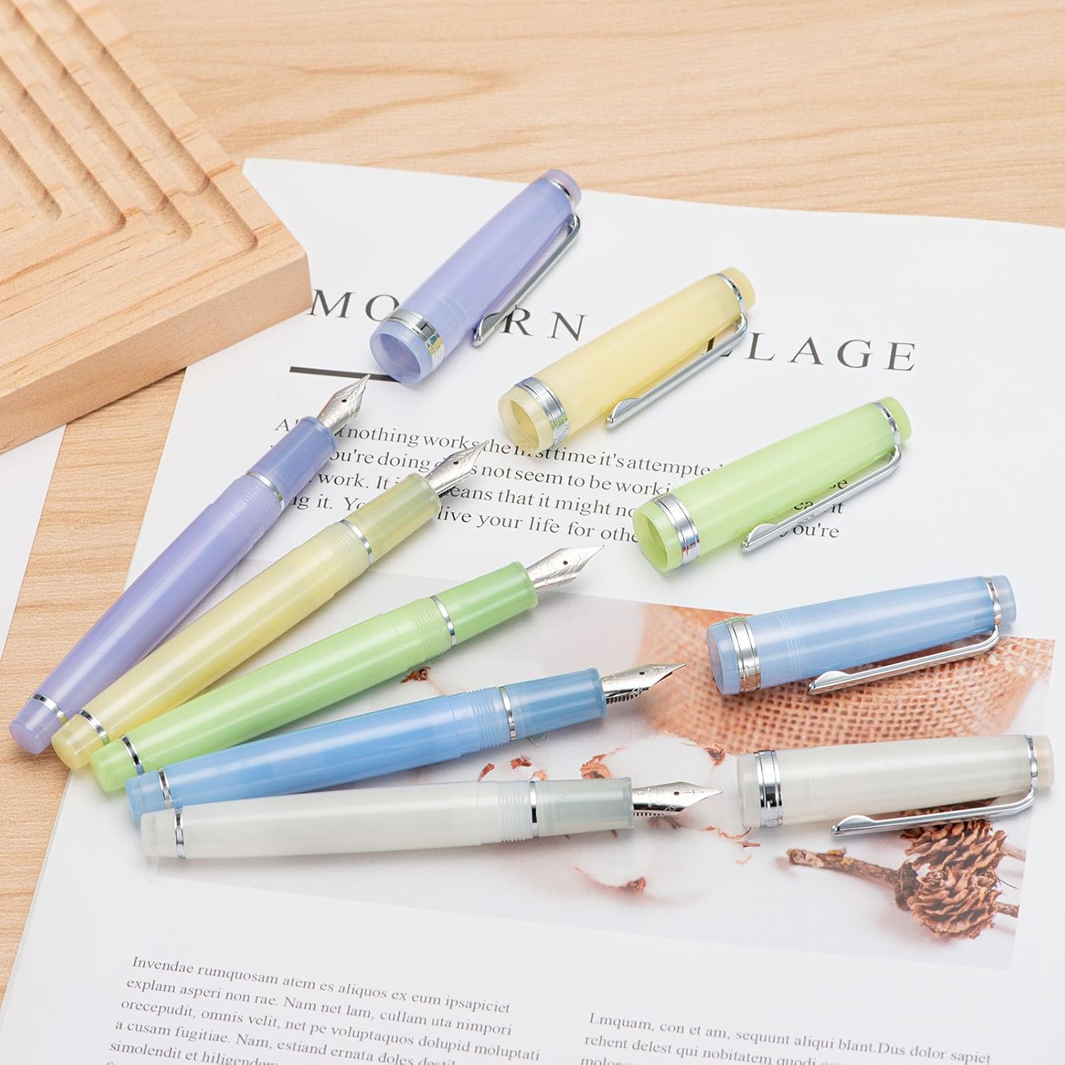 Jinhao 82 – Pluma estilográfica acrílica, punta extra fina iridio con convertidor de tinta, blanco marfil transparente, diseño clásico, bolígrafo de