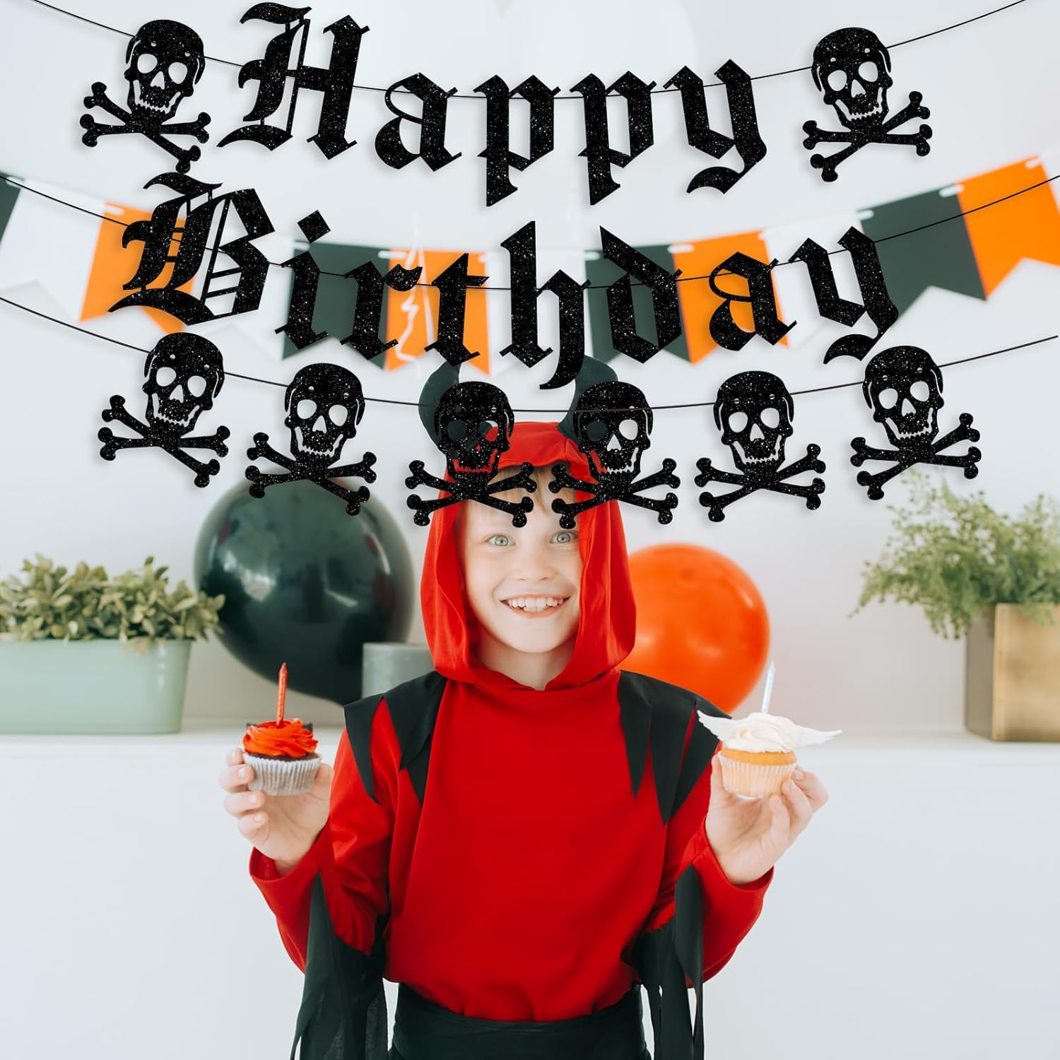 Cartel gótico de feliz cumpleaños con purpurina negra con diseño de calavera inglesa, divertida pancarta de cumpleaños funerario para fiesta de