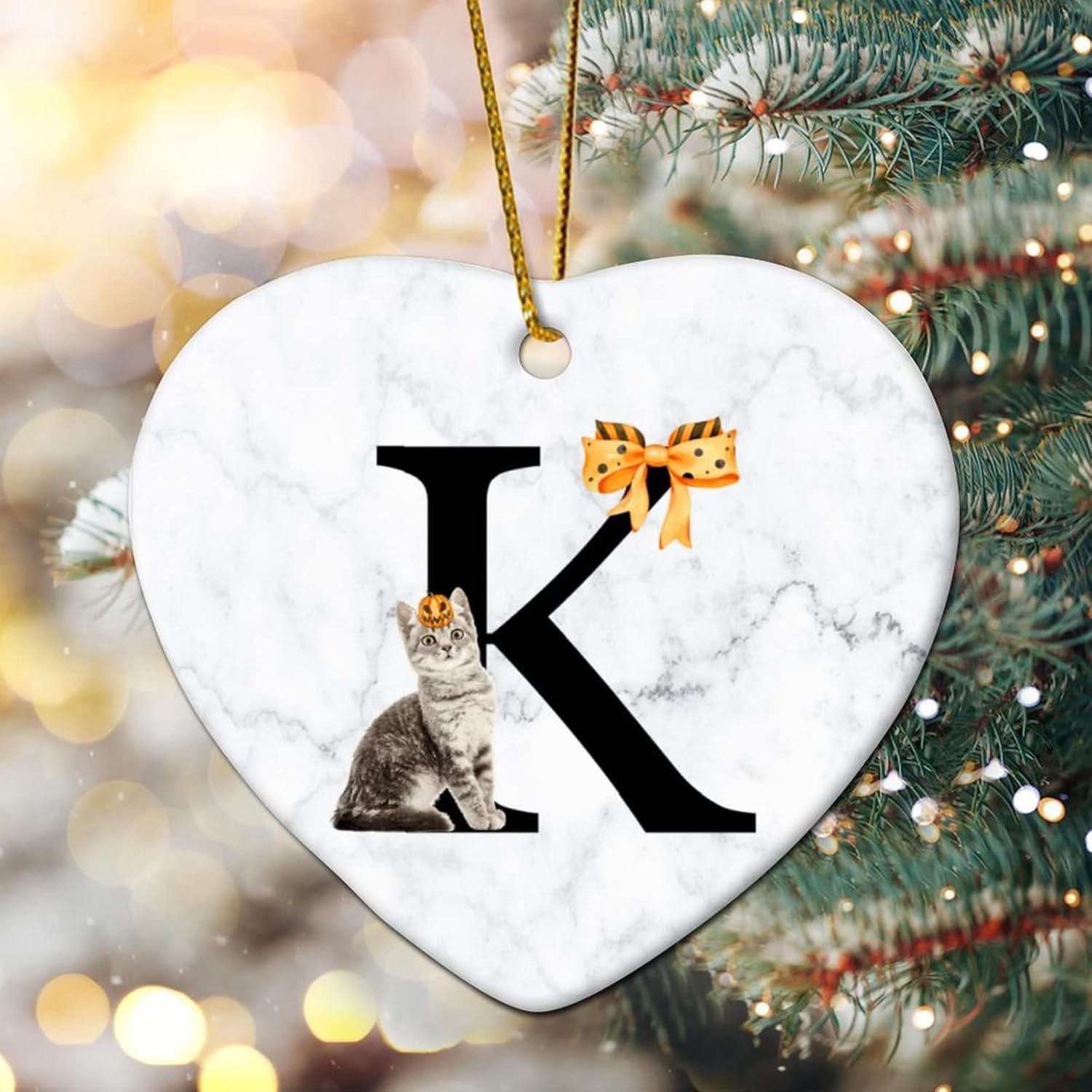 Adornos de Navidad de cerámica en forma de corazón, monograma inicial K Halloween, gato, calabaza, adornos para árbol de Navidad, decoración