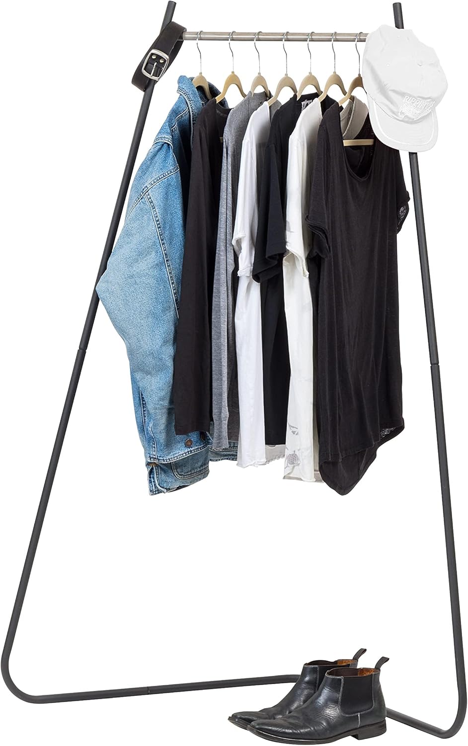 Iris USA Perchero esquinero para colgar ropa, fácil de montar, estante de metal independiente, almacenamiento en espacio pequeño, diseño moderno y