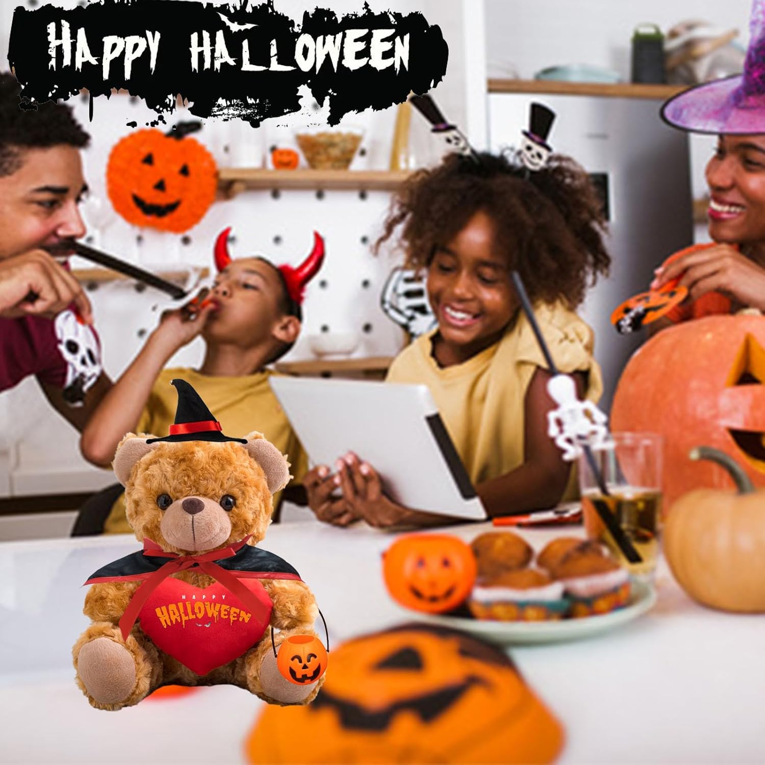 Oso de peluche de Halloween con corazón personalizado con texto personalizado, juguetes de Halloween con decoración de calabaza, sombrero y capa de