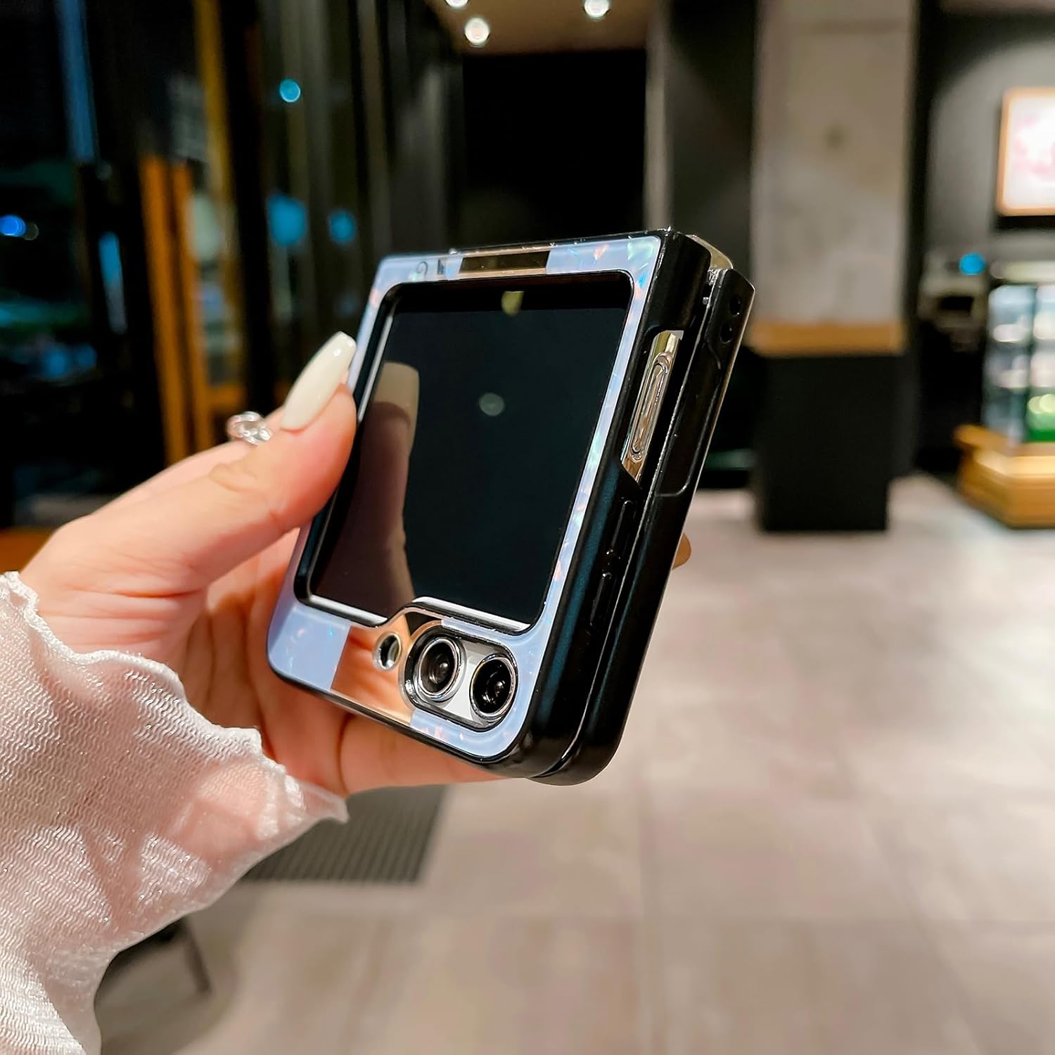 Omio – Funda diseñada para Samsung Galaxy Z Flip 5 con soporte, bonito diseño de mariposa 3D con purpurina brillante, diseño de mariposa 3D, TPU