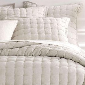 Pine Cone Hill Lush Linen – Funda de almohada natural, tamaño europeo, patrón sólido neutro Pine Cone Hill Lush Linen – Funda de almohada natural, tamaño europeo, patrón sólido neutro