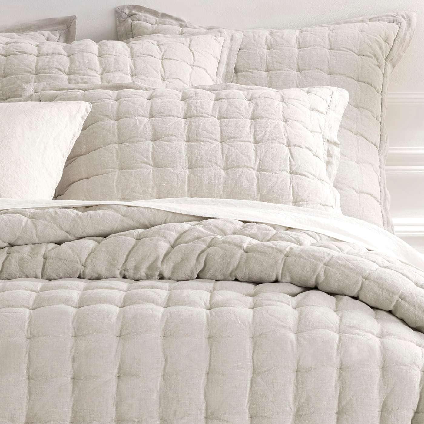 Pine Cone Hill Lush Linen – Funda de almohada natural, tamaño europeo, patrón sólido neutro
