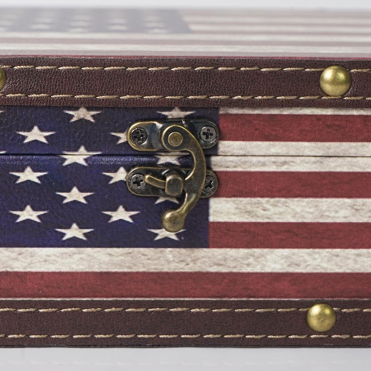 Caja de almacenamiento de madera de la bandera estadounidense, caja del tesoro vintage con pestillo, cajas decorativas de recuerdo para regalos y