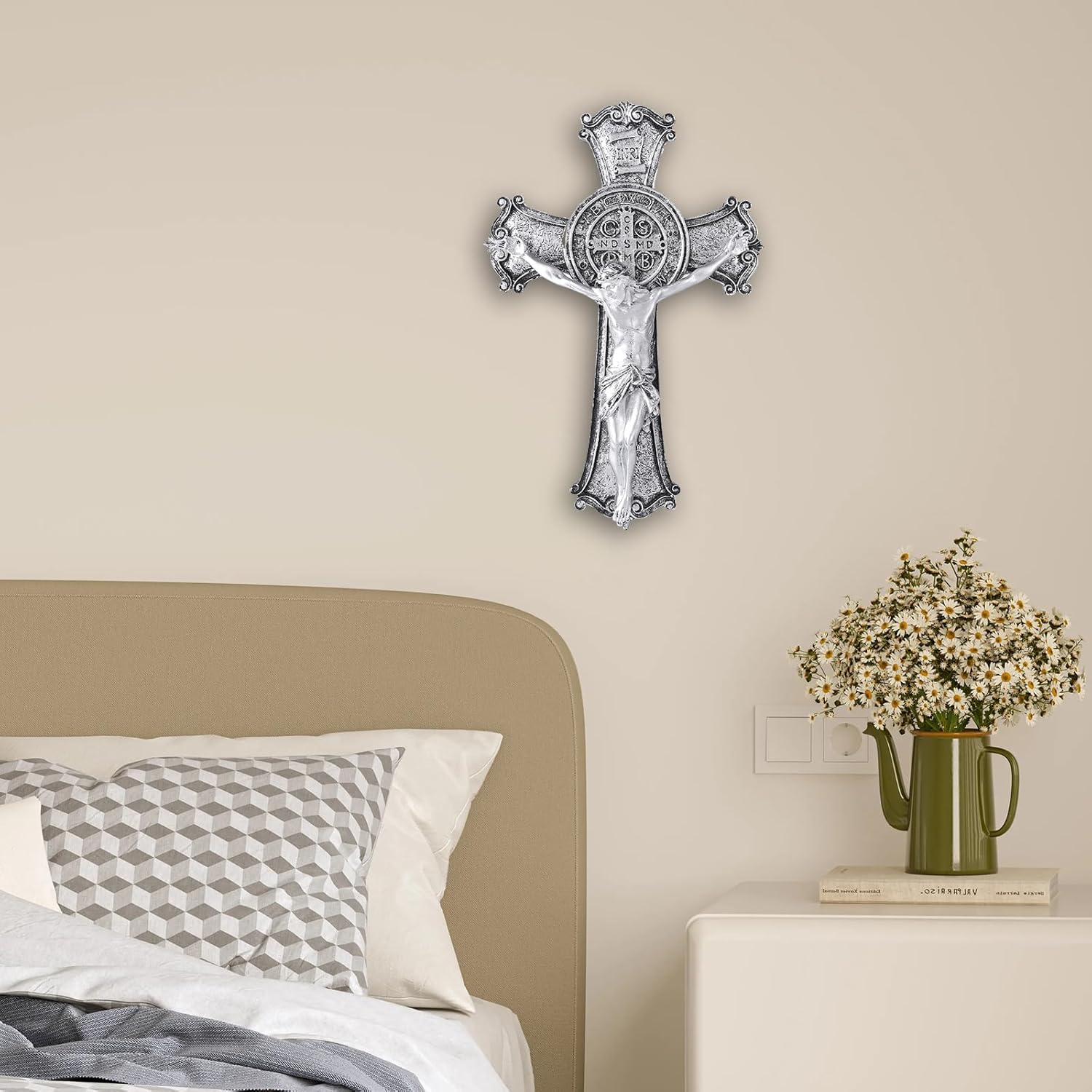 Taprion Crucifijo – Cruz de pared de resina de San Benito – Cruz plateada de 10 pulgadas da bendición y lo sagrado espiritual regalo de fe para tus
