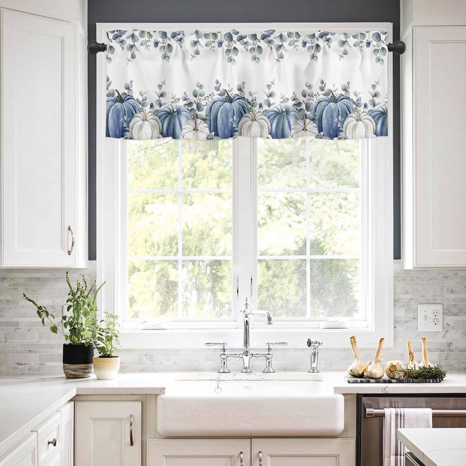 Cenefa de cortina de cocina con calabazas blancas y azules, cenefas cortas de otoño, para sala de estar, dormitorio, baño, cafetería, decoración de