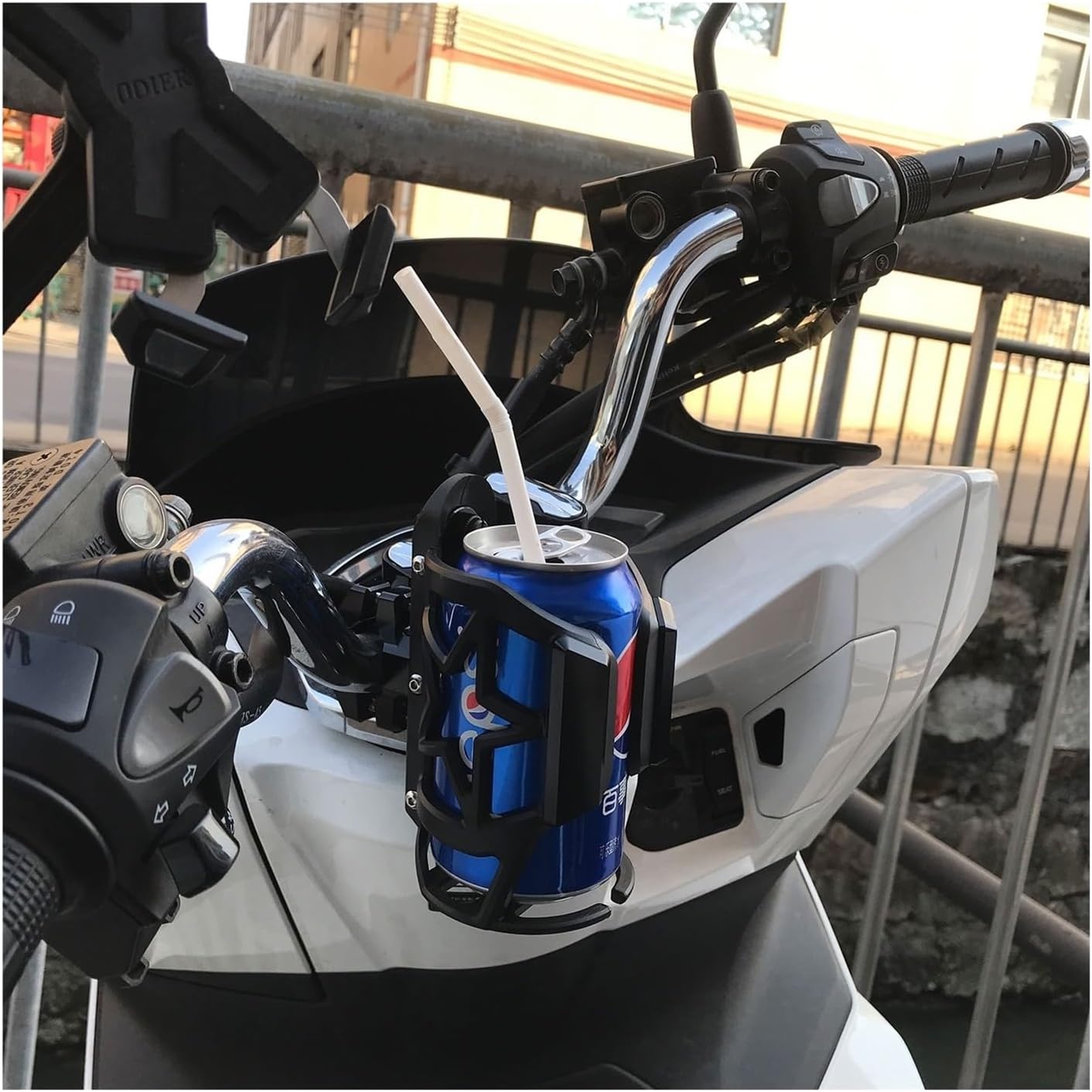 Univesal Motorcycle Cup Holders for Bene-&lli TRK 251502502X302 TRK251 TRK502 TRK502X Adv Motorcycle Accessories Beverage Water Bottle Thermos Drink
