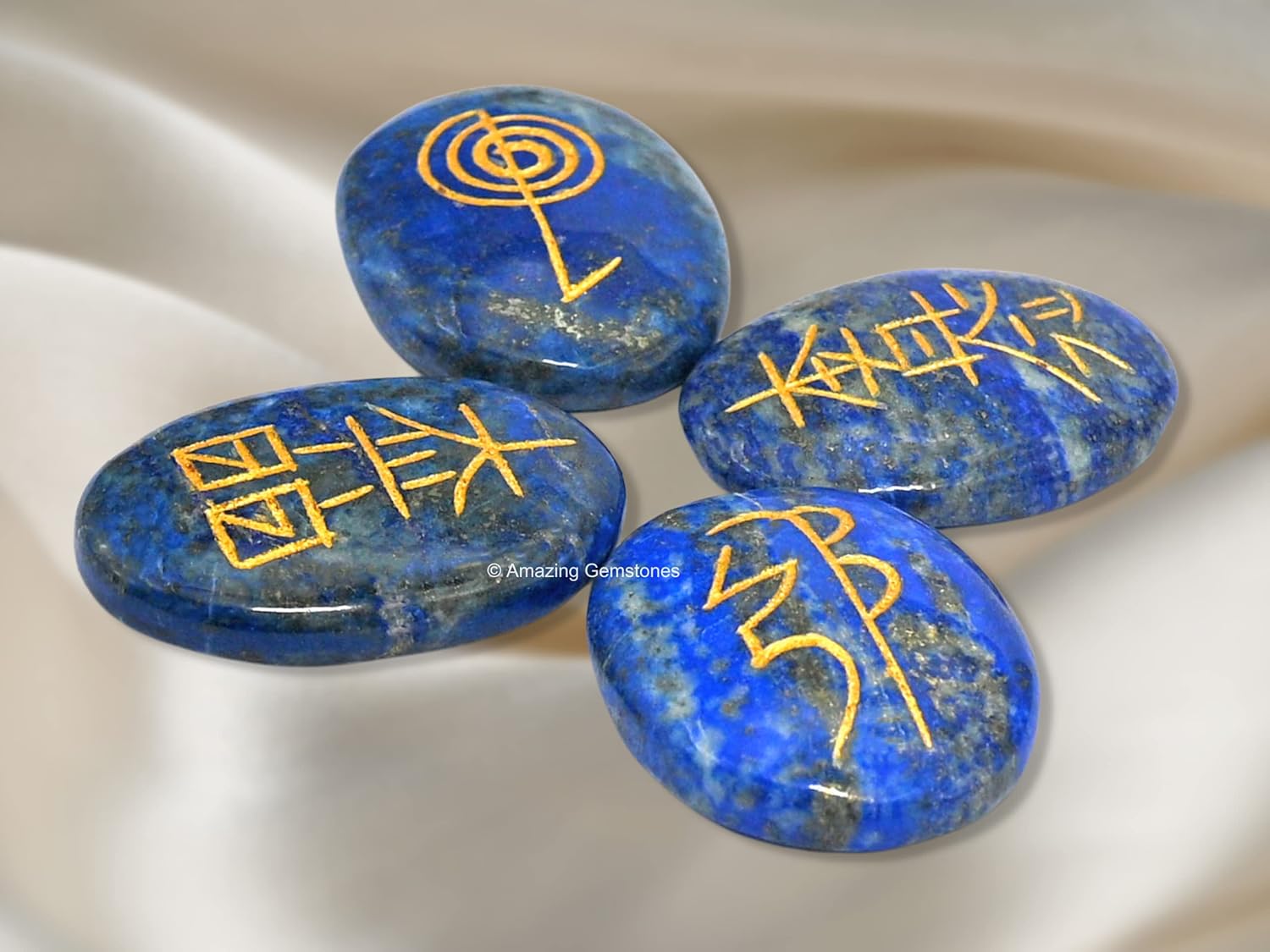 Piedras de reiki de cristal de lapislázuli con símbolos grabados para curación Usui Reiki, juego de 4 piezas (juego de regalo de reiki hecho a mano