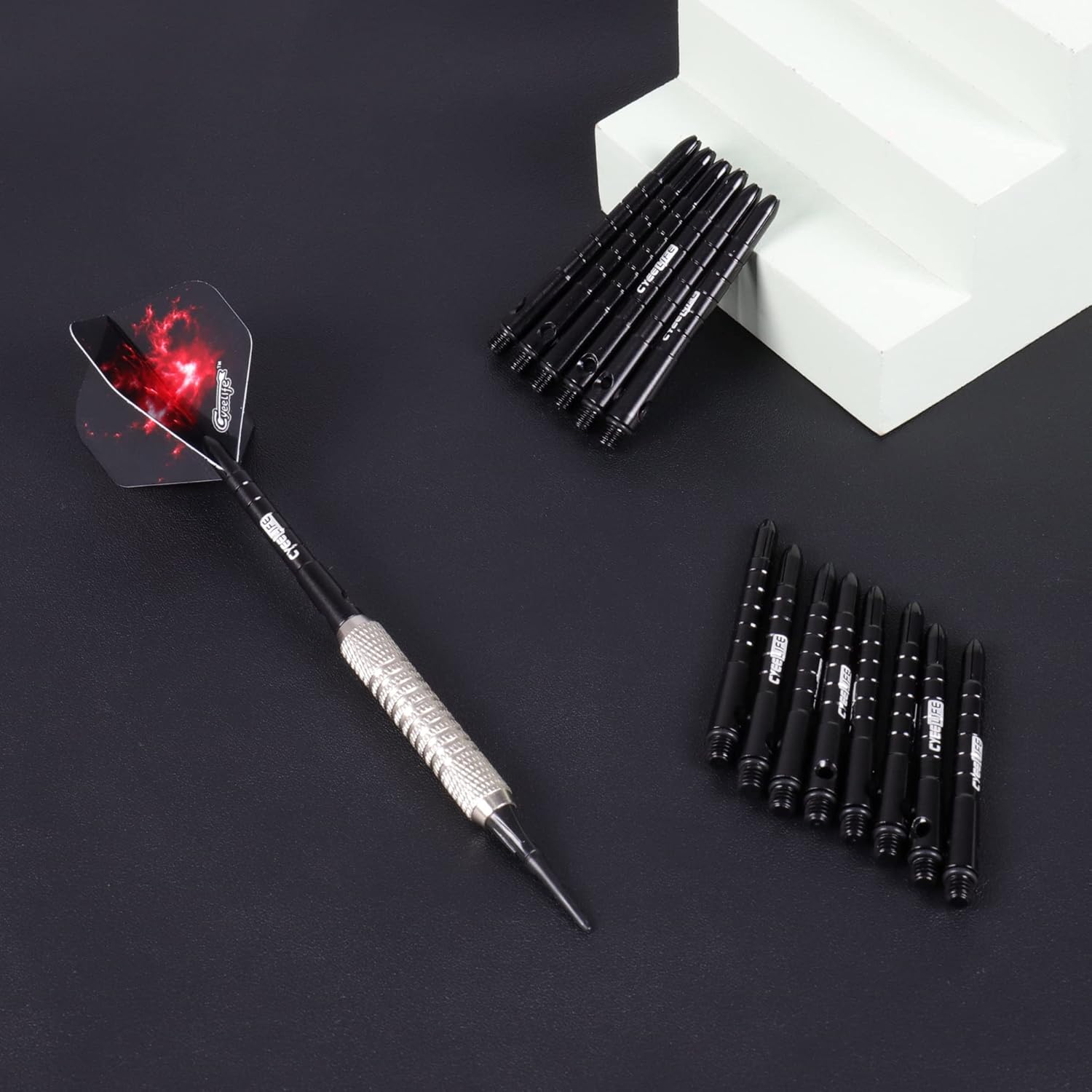 CyeeLife Ejes de dardos de aluminio 15 piezas con anillos de goma 35401.890 in (SML), varios colores disponibles