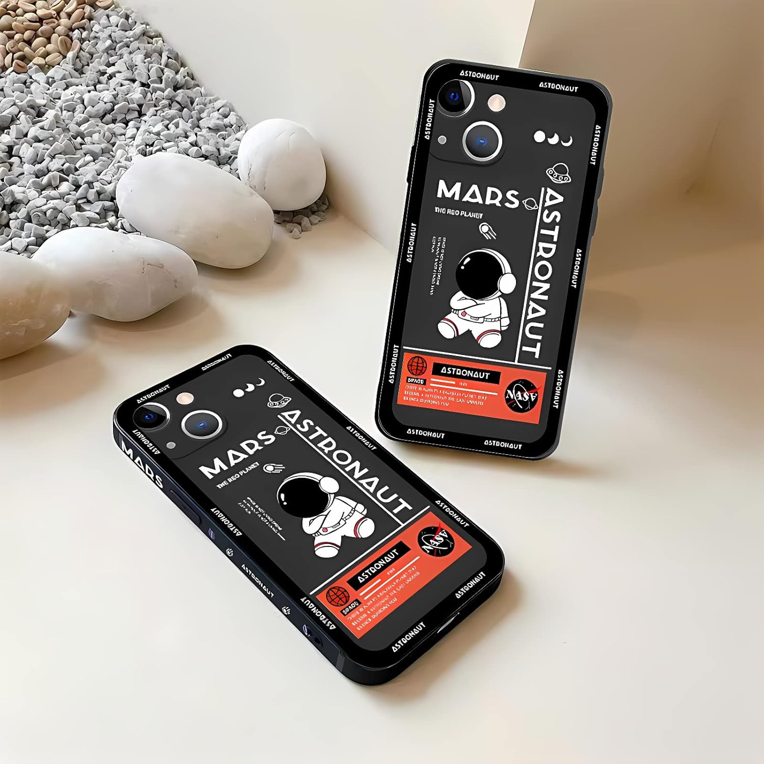 Funda con diseño espacial de astronauta para iPhone 14 (viene con colgante), bonita funda de teléfono de anime de dibujos animados para iPhone