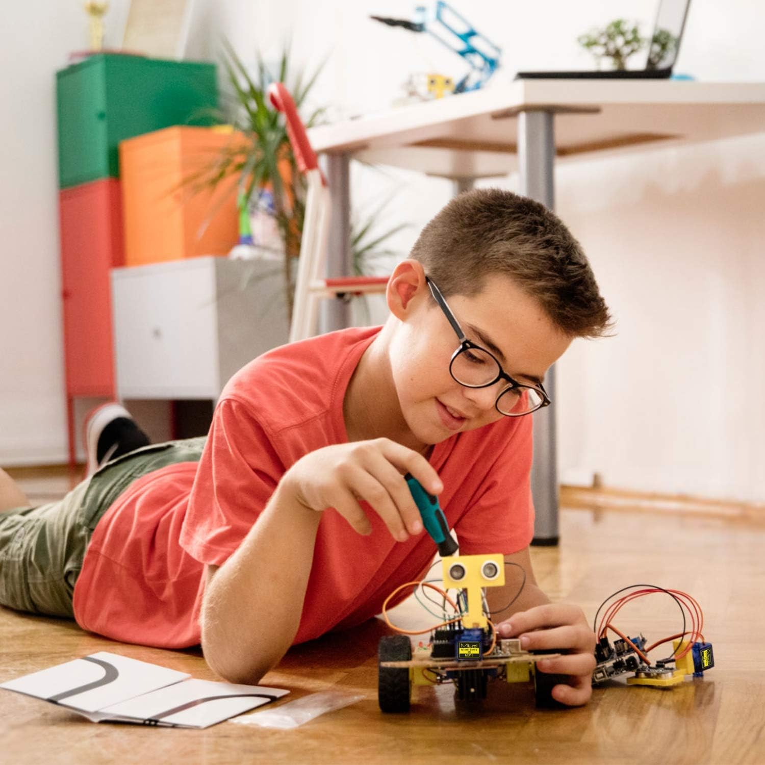 Sg90 – Micro servomotor de 0.31 onzas, kit de mini servos Miuzei de engranaje de metal, servo de 180 grados para automóvil, avión, avión Arduino,