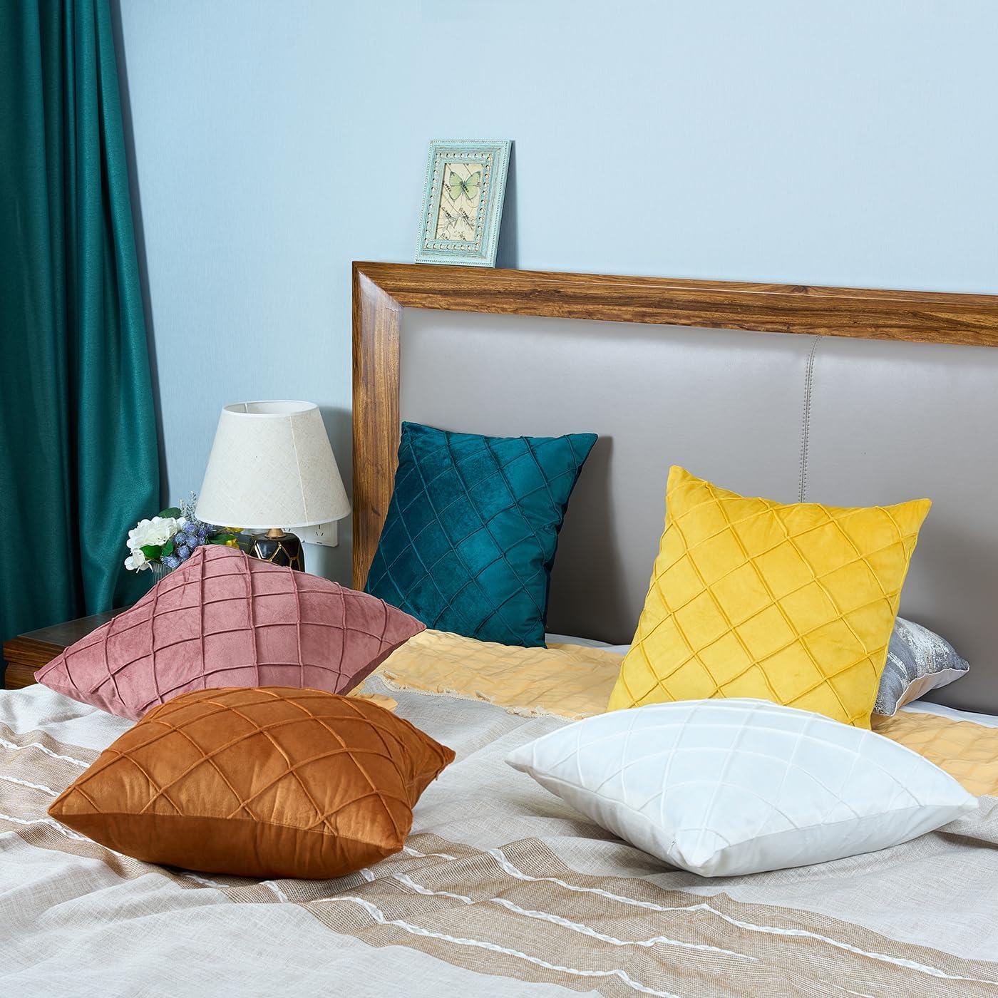 Sioloc Juego de 2 fundas de almohada decorativas de terciopelo, fundas de cojín cuadradas y suaves para el hogar, sofá o cama, 18 x 18 pulgadas,