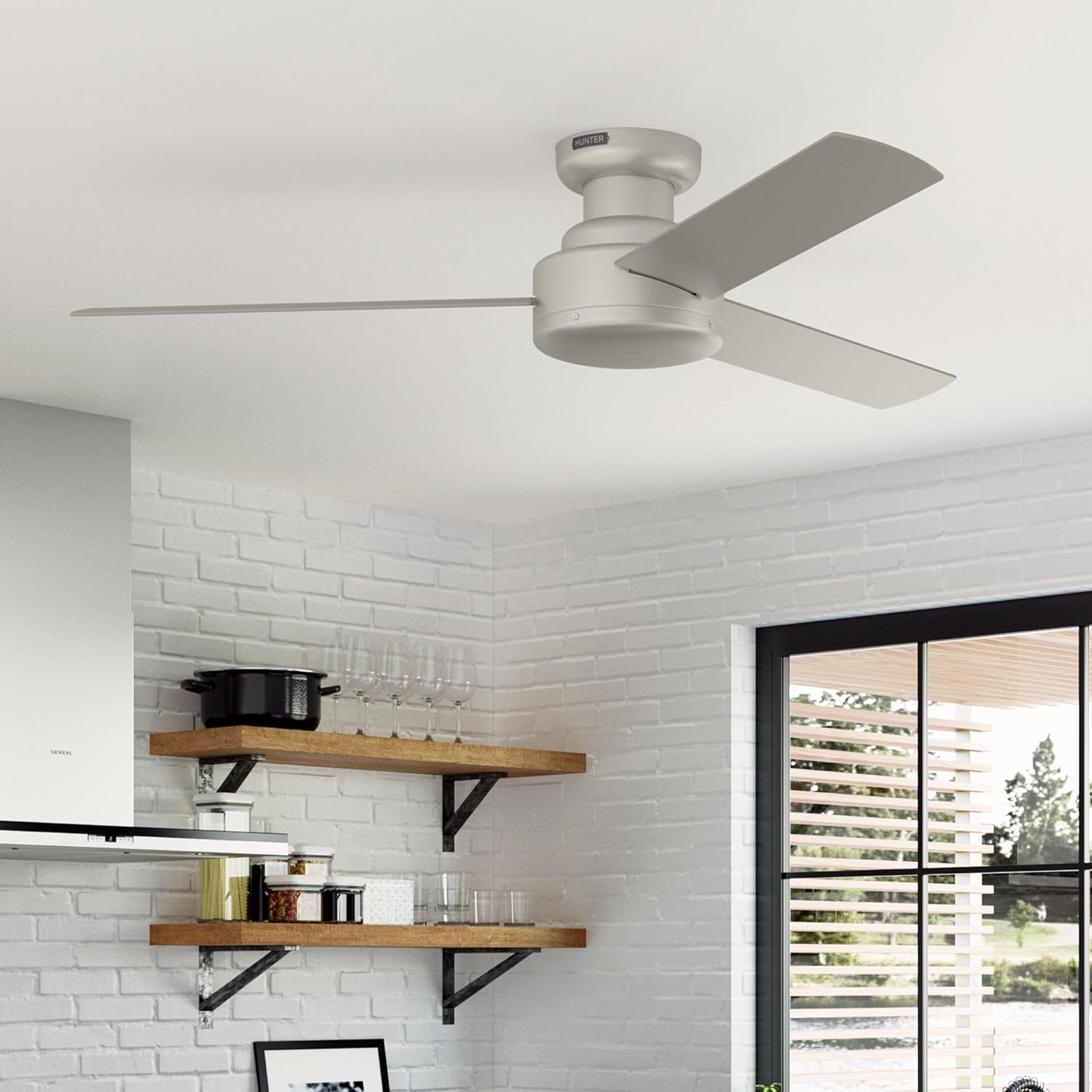 Hunter Fan Ventilador de techo de 52 pulgadas de perfil bajo en níquel mate para interiores con 3 cuchillas, regalos de vacaciones para dormitorio,