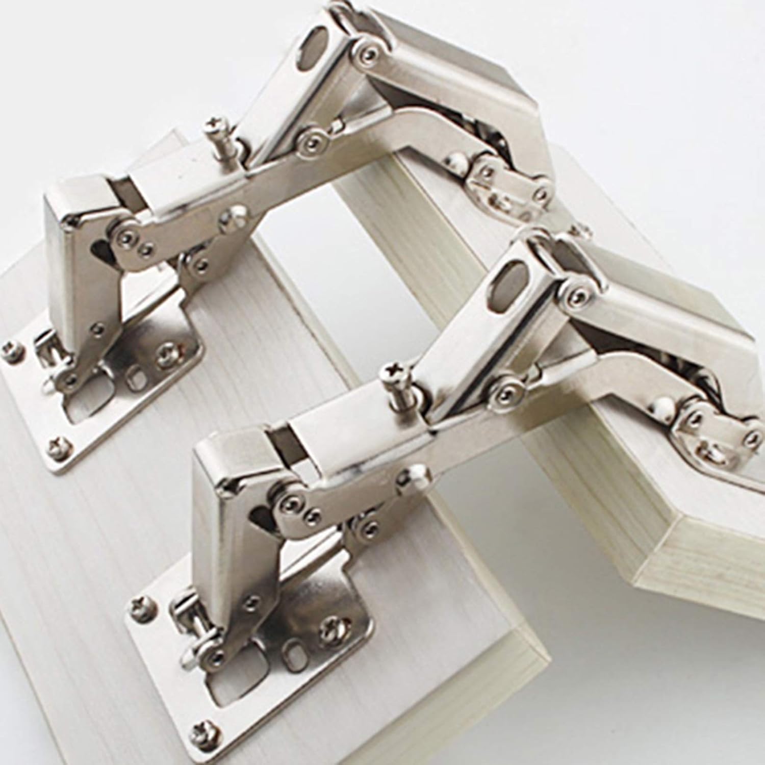 Bisagras Bisagra de puerta Armario de cocina de 165 grados con tornillo de esquina plegada Hardware de gabinete de ángulo grueso Bisagra de resorte