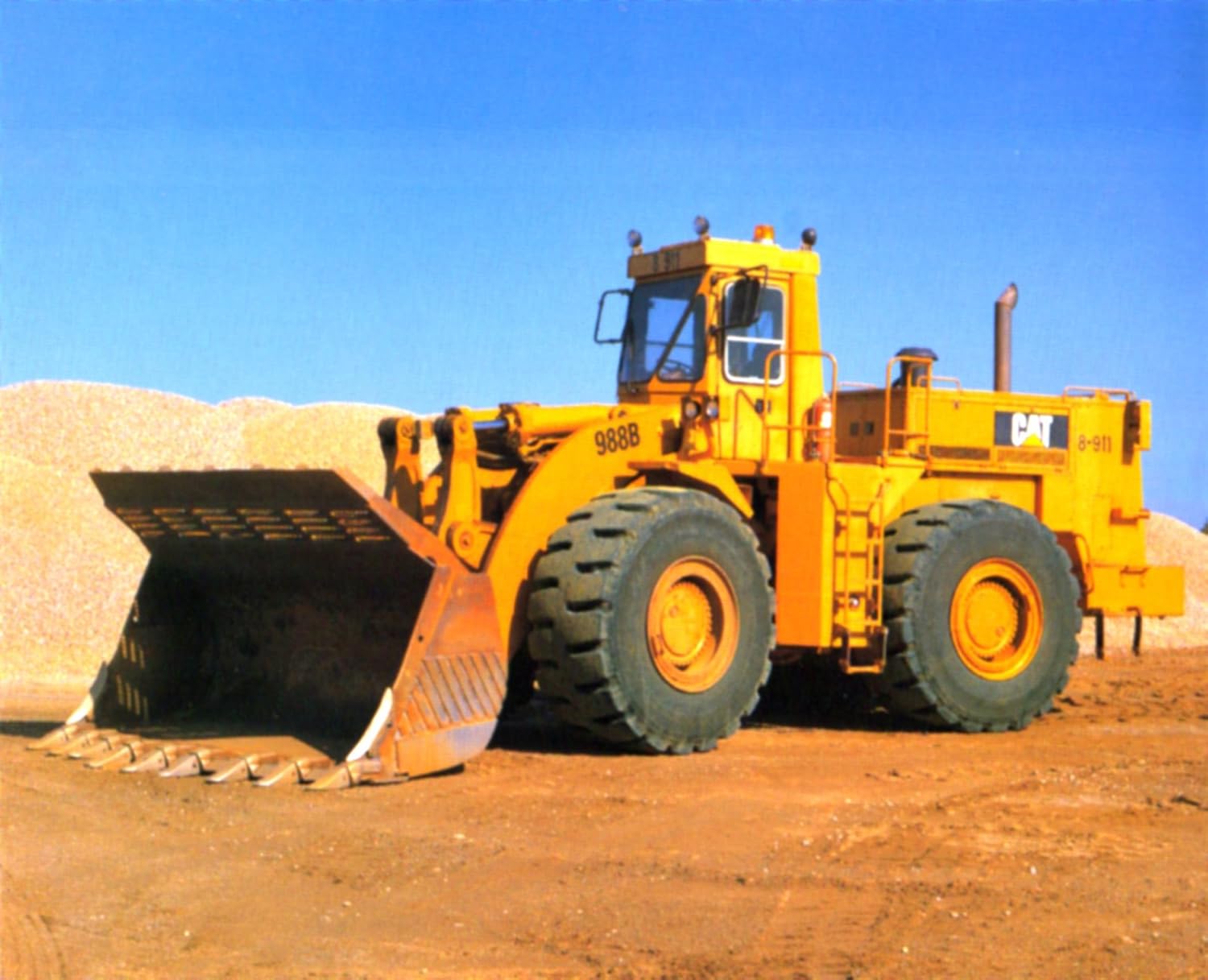 Impact Posters Gallery Caterpillar Truck Wall Decor Construction Wheel Loader Dump Dozer Picture 16×20 Cuatro Set Art Print Poster