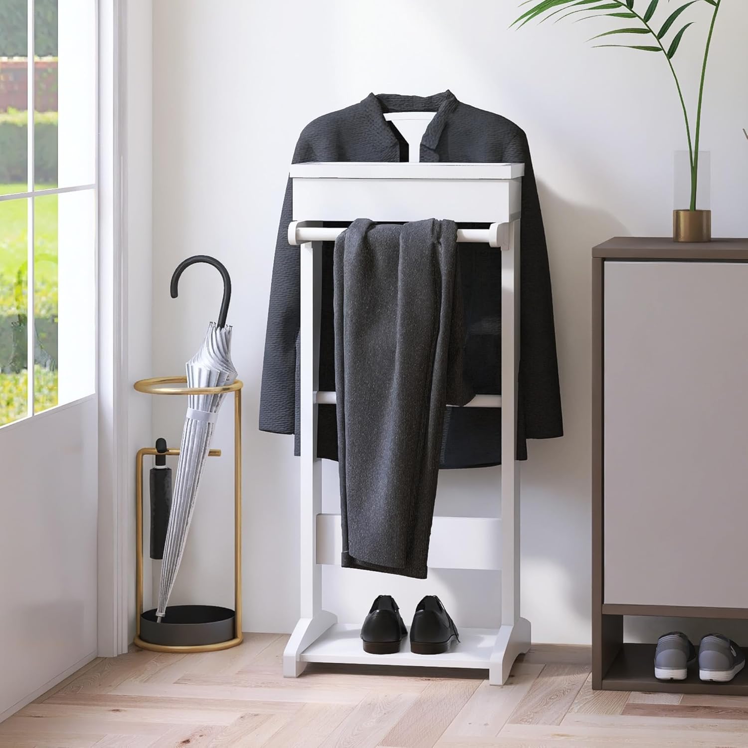 Brefhome – Soporte de valet para hombre, soporte de ropa con bandeja superior, compartimento de almacenamiento abatible, utilizado en entrada,