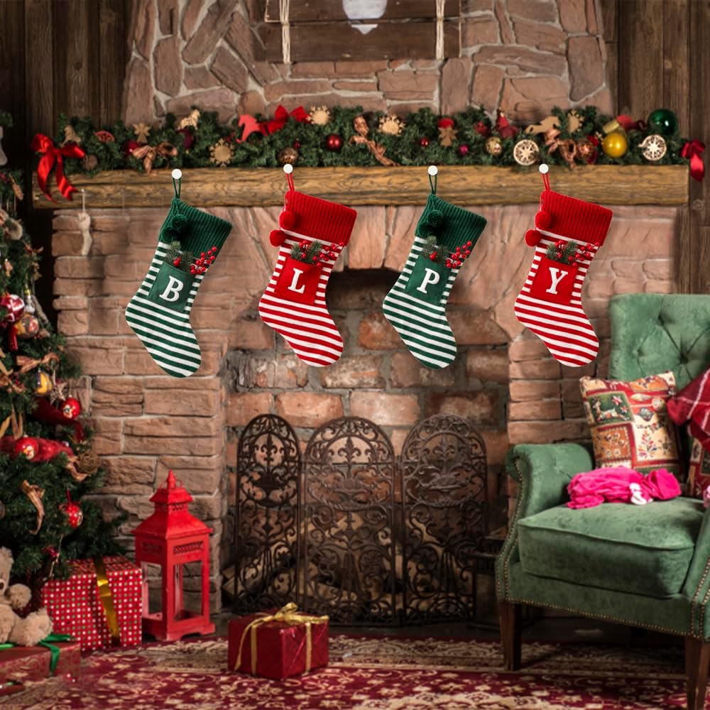 CRSMHLPK Calcetines de Navidad con iniciales de 20 pulgadas, monograma, a rayas, rojo, verde, con letras bordadas blancas, decoraciones