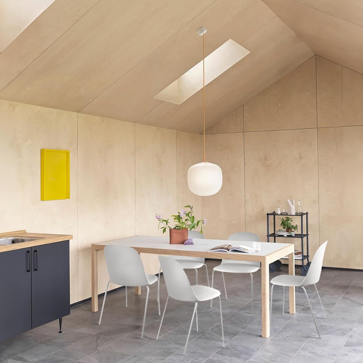 2xhome Juego de 4 sillas apilables contemporáneas modernas de comedor de cocina moldeadas de plástico sin brazos con parte trasera curvada forma