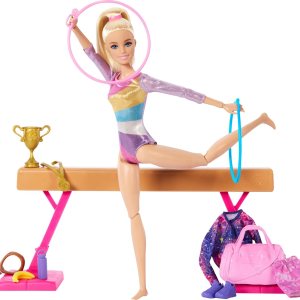 Barbie Muñeca de gimnasia y accesorios, juego con muñeca rubia de moda, clip en C para acción de giro, haz de equilibrio, traje de calentamiento y Barbie Muñeca de gimnasia y accesorios, juego con muñeca rubia de moda, clip en C para acción de giro, haz de equilibrio, traje de calentamiento y