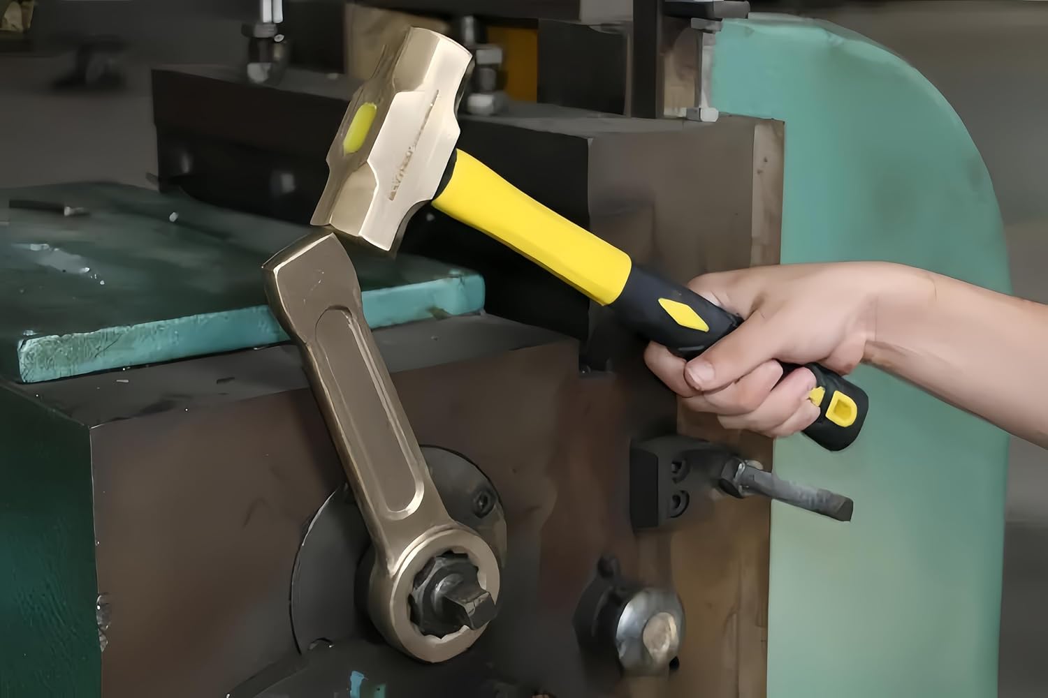 Unifizz Llave de anillo de aleación de acero de 1.181 in Llave de percusión recta Torx llave inglesa, llave de golpeo de extremo de caja, color