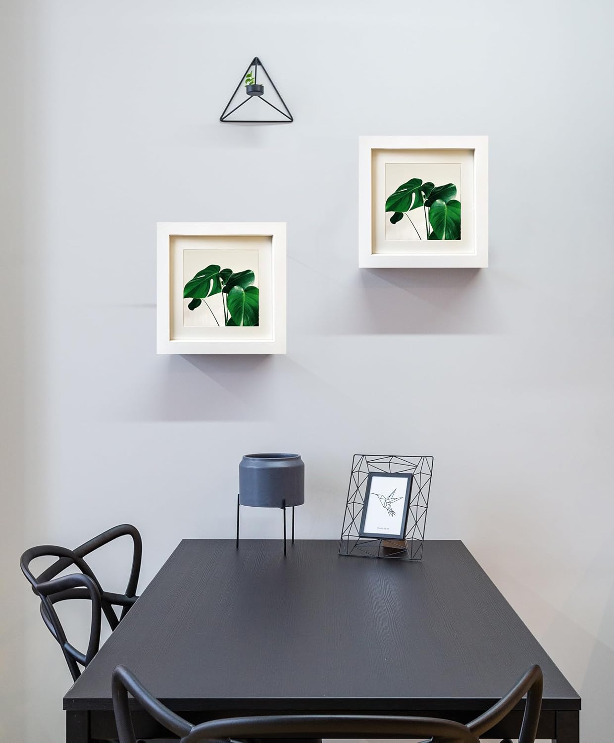LEKAIYA Juego de 2 marcos de fotos blancos de 7 x 7 pulgadas, marco cuadrado de madera maciza para montaje en mesa o pared