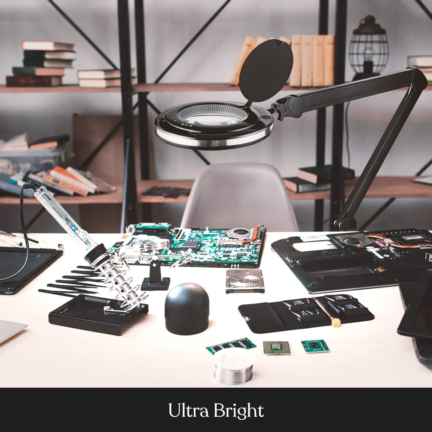 Brightech Lightview Pro – Lupa con soporte y luz, lámpara de pie con lupa con base rodante de 6 ruedas para tratamientos faciales y pestañas, luz de