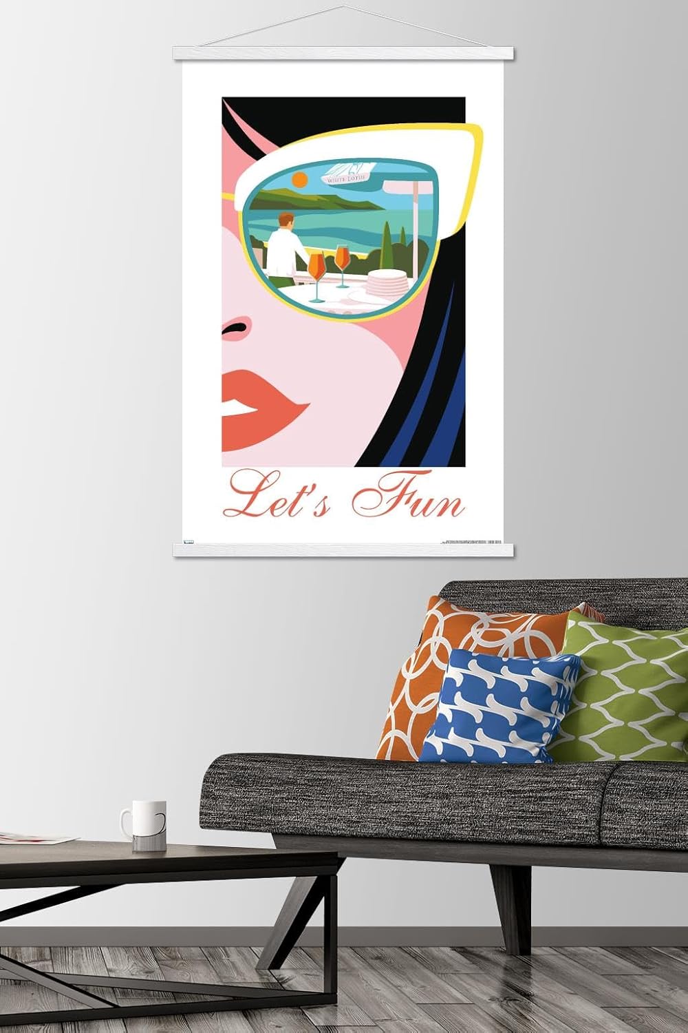 Trends International The White Lotus – Póster de pared Let’s Fun, 22.37 x 34.00 pulgadas, paquete de impresión premium y colgador blanco