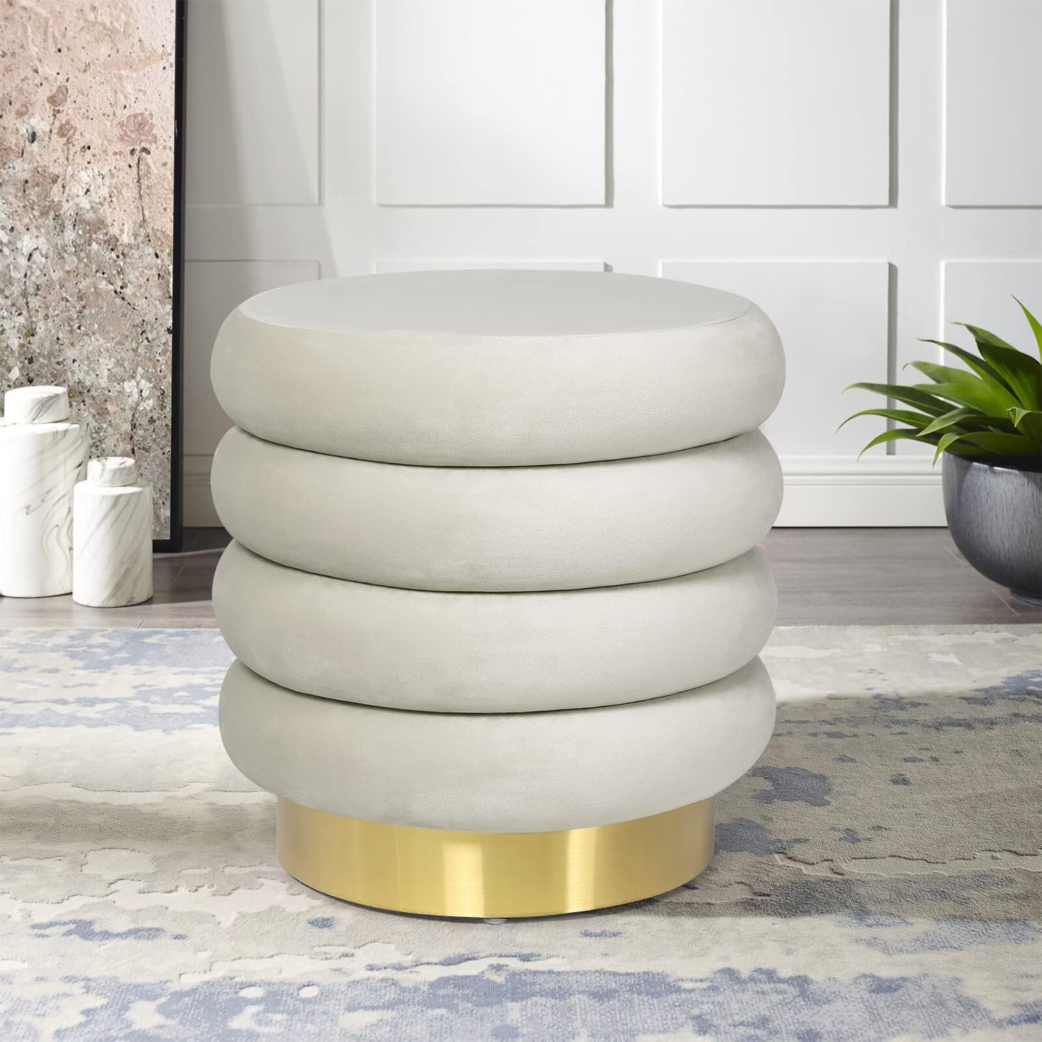 Adeco Taburete redondo otomano de terciopelo con almacenamiento, moderno reposapiés acolchado, reposapiés para sala de estar, dormitorio, beige