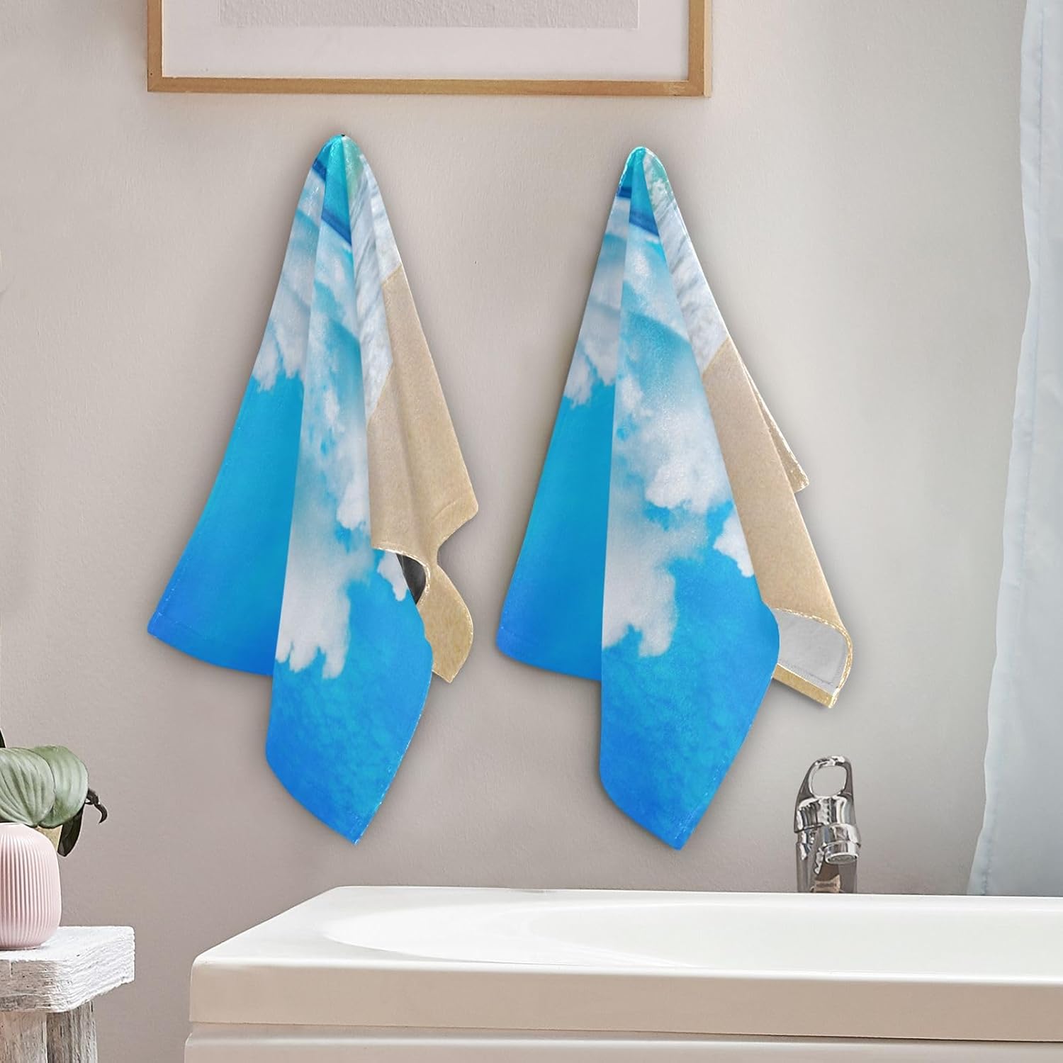 HATESAH Paquete de 2 toallas de mano con diseño de mar y océano, de microfibra, absorbentes, de verano, cielo, blanco, nubes, escena, toallas de