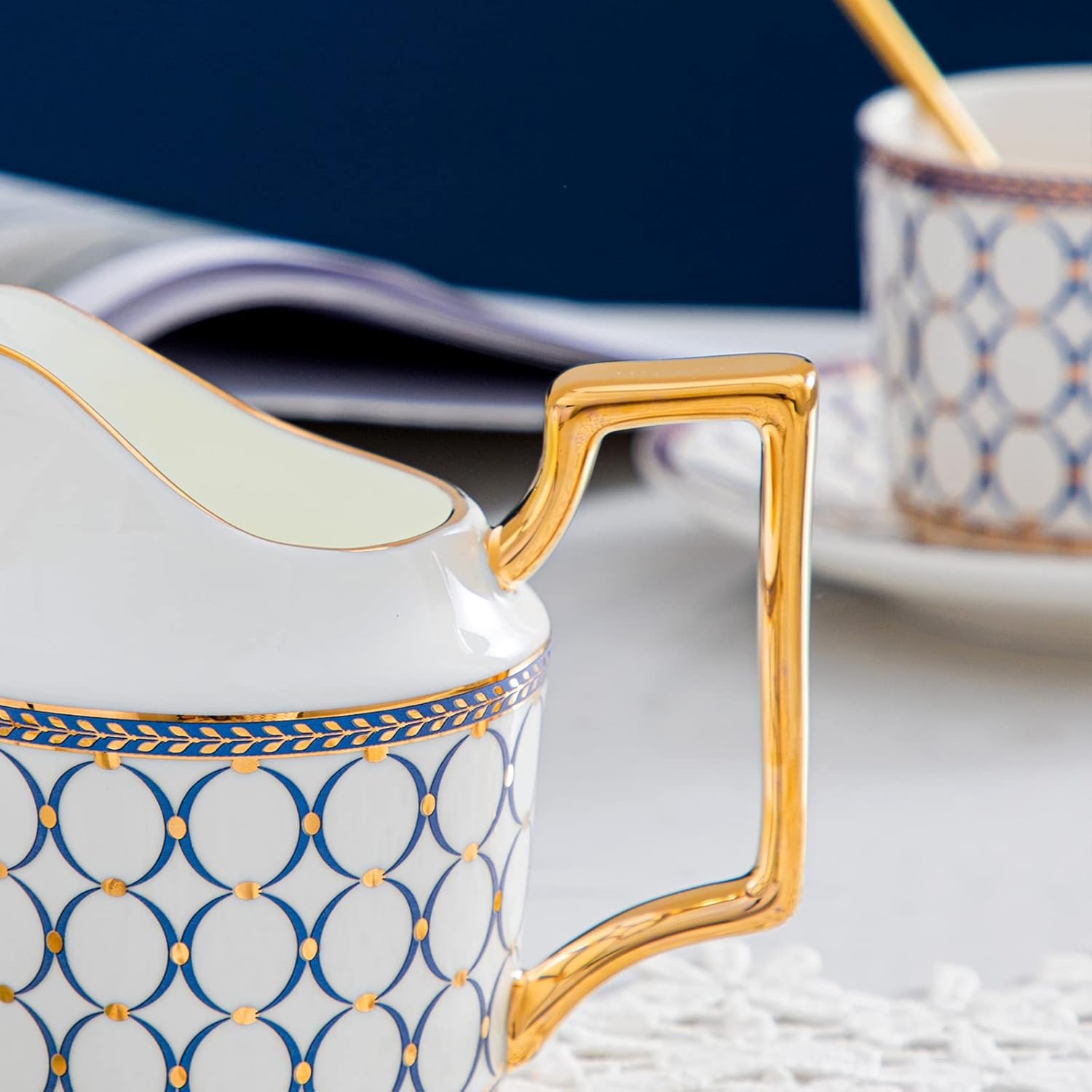 CwlwGO – Juego de servicio de té de porcelana de 15 piezas para 4, juegos de té de café de porcelana de hueso, juego de taza de té con tetera,