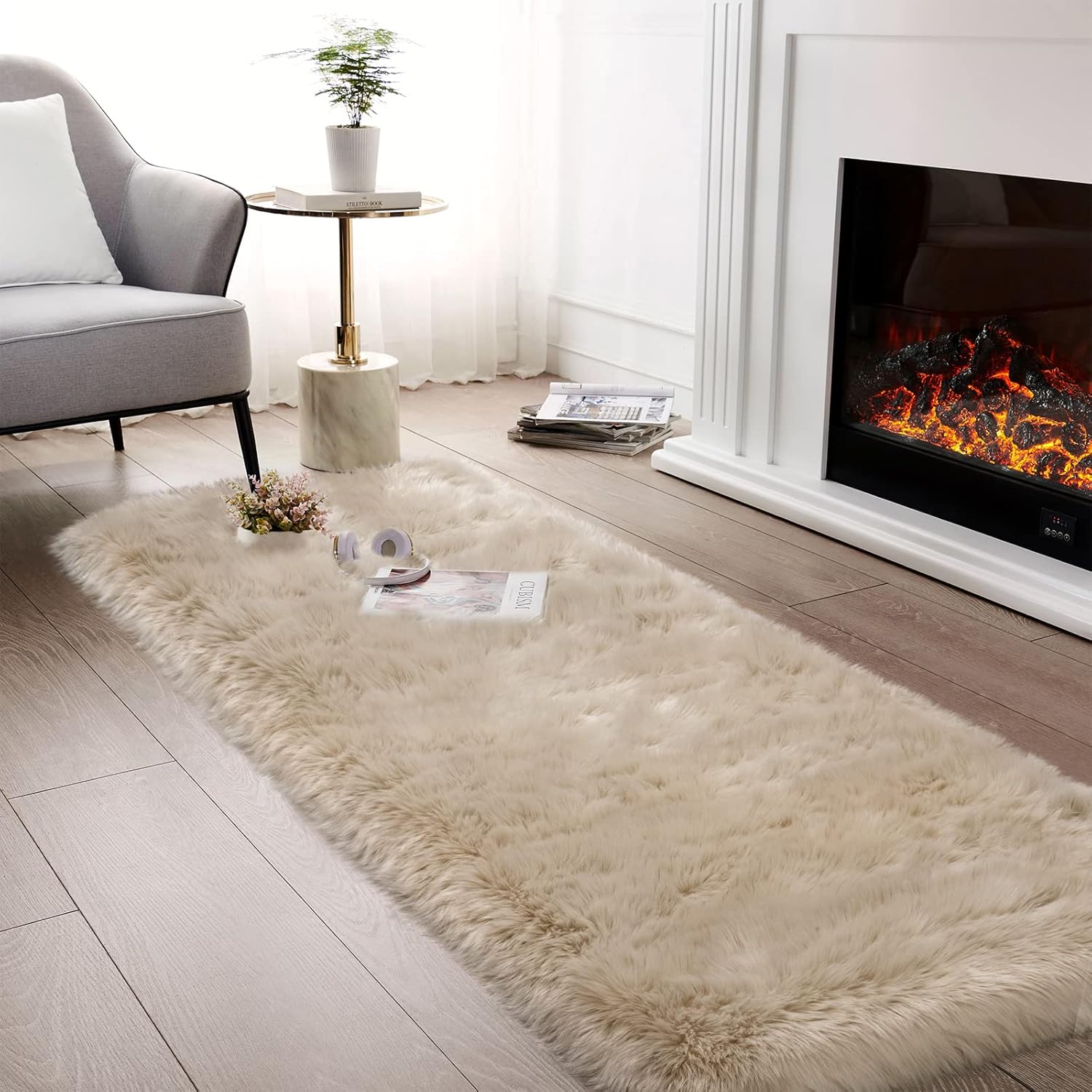 Alfombra beige esponjosa para dormitorio, alfombra de piel sintética de 2 x 6 pies para pasillo, alfombra de pelo suave para sofá, alfombra