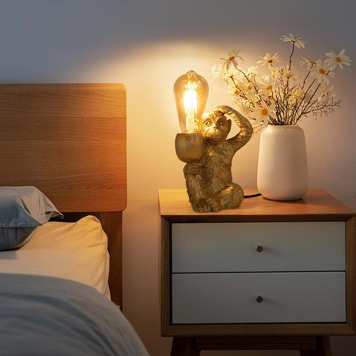 EseMiee Lámpara de mesa de noche de mono, lámpara de escritorio moderna, diseño único de mono de resina con enchufe E27, accesorio de iluminación de