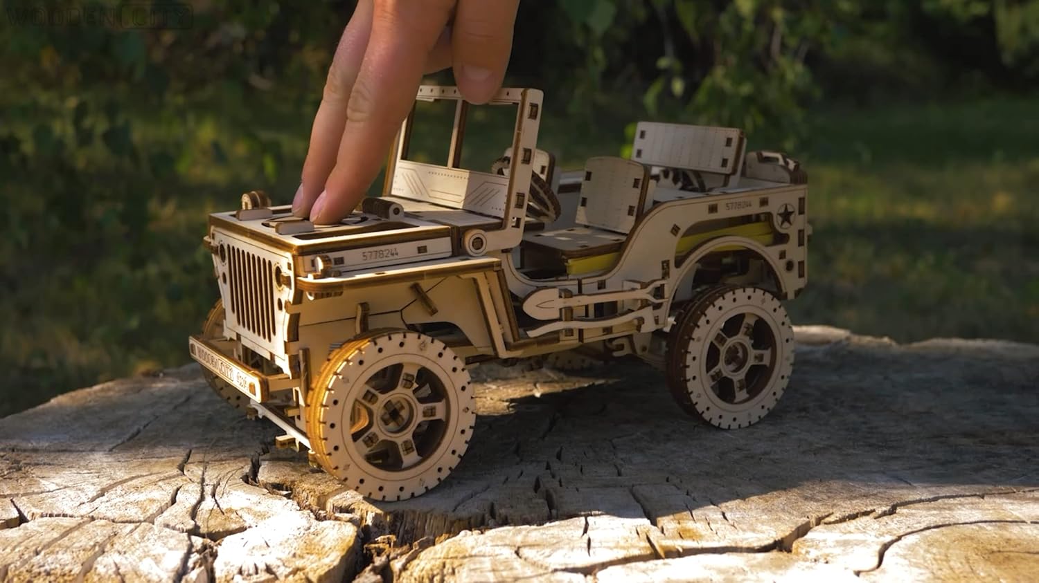 Wooden.City – Rompecabezas de madera 3D modelo mecánico para adultos y adolescentes, 4 x 4, kit de bricolaje para autoensamblaje, no requiere