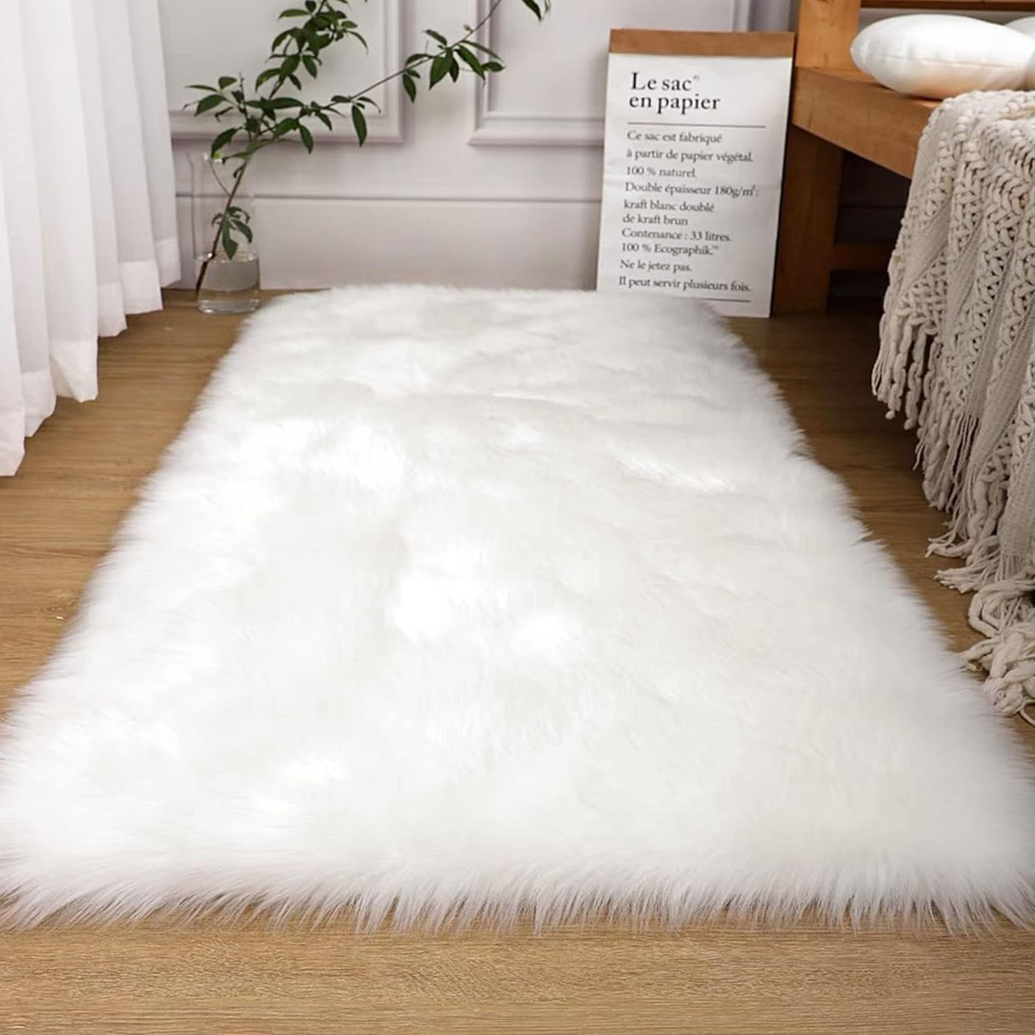 Alfombra blanca de piel sintética de 3 x 5 pies, suave y esponjosa para dormitorio, sala de estar, habitación de los niños, decoración de guardería,